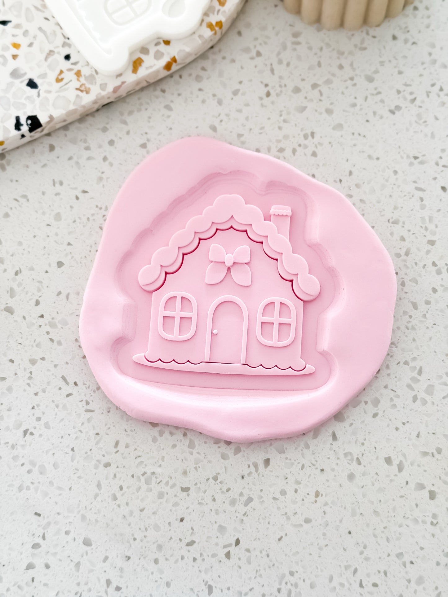 Gingerbread House Stamp & Cutter - Perfect for Fondant & Sugar Cookies