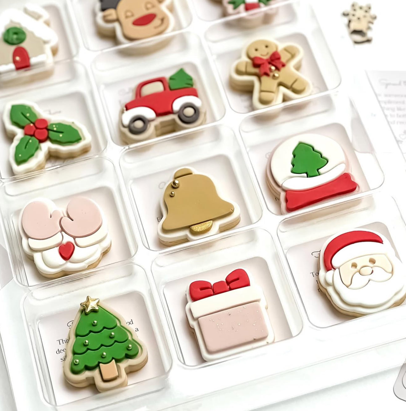 Mini Simple Bell - Cookie Stamp and Cutter