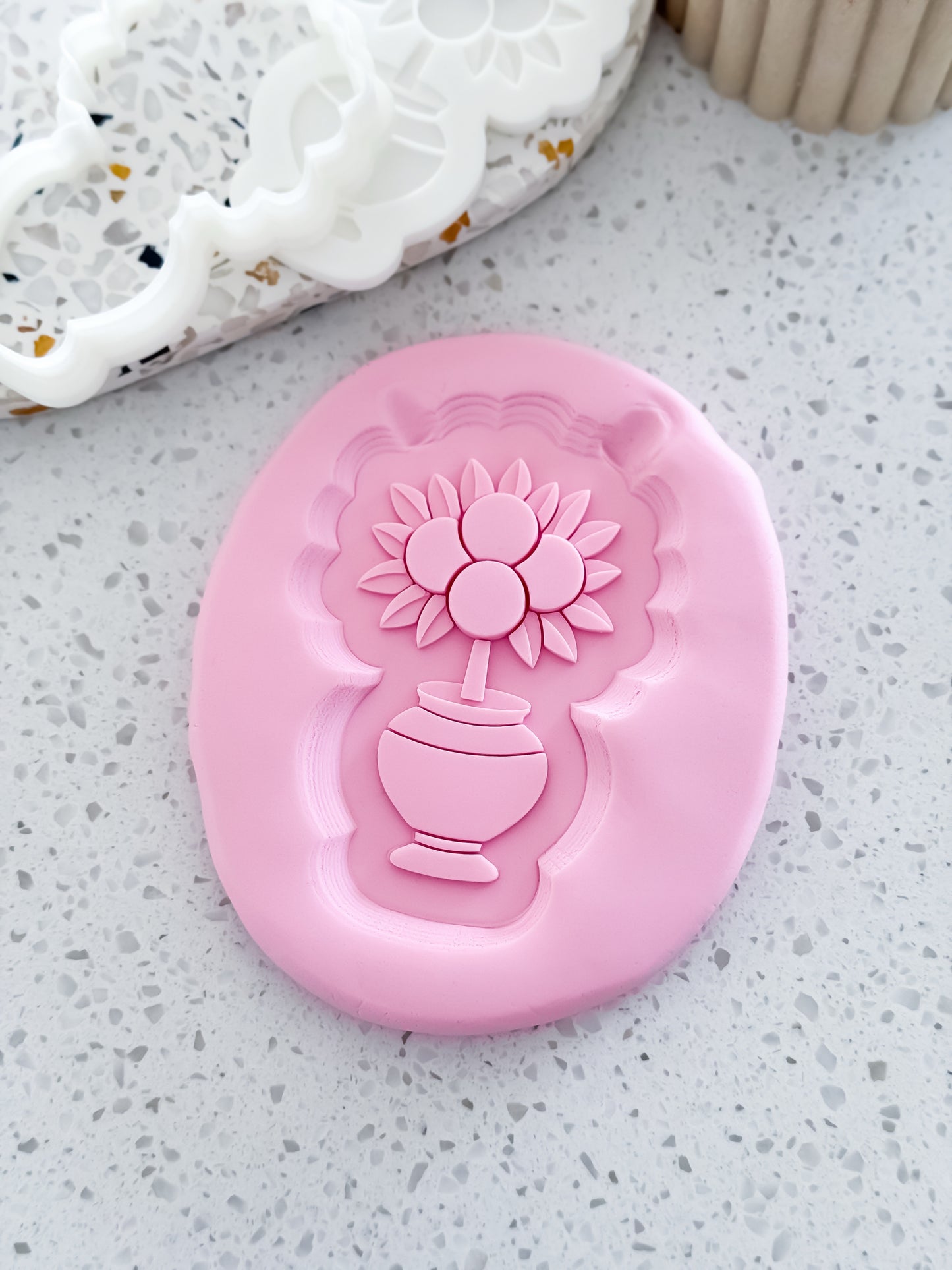 Orange Pot Stamp & Cutter - Perfect for Fondant & Sugar Cookies