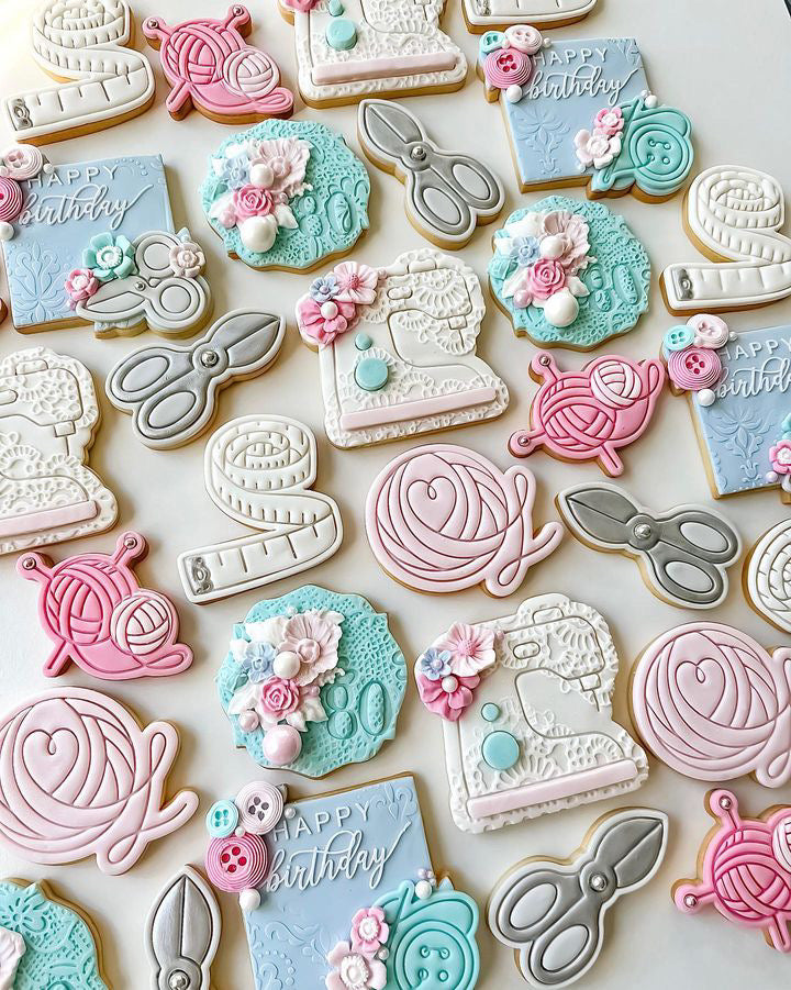Needles & Yarn - Cookie Stamp & Cutter - Perfect for Fondant and Sugar Cookies