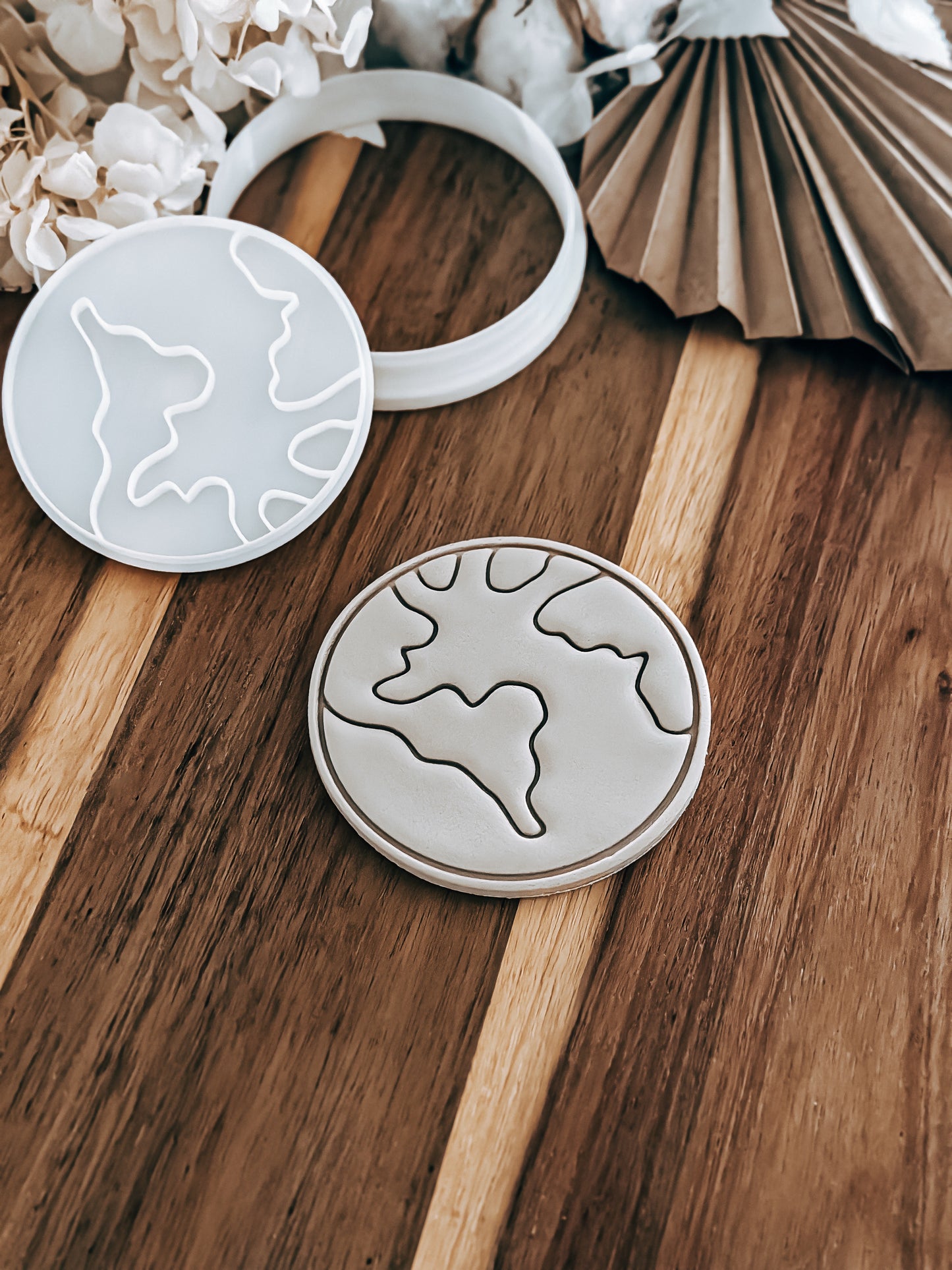 Earth - Cookie Stamp and Cutter - Fondant & Sugar Cookies