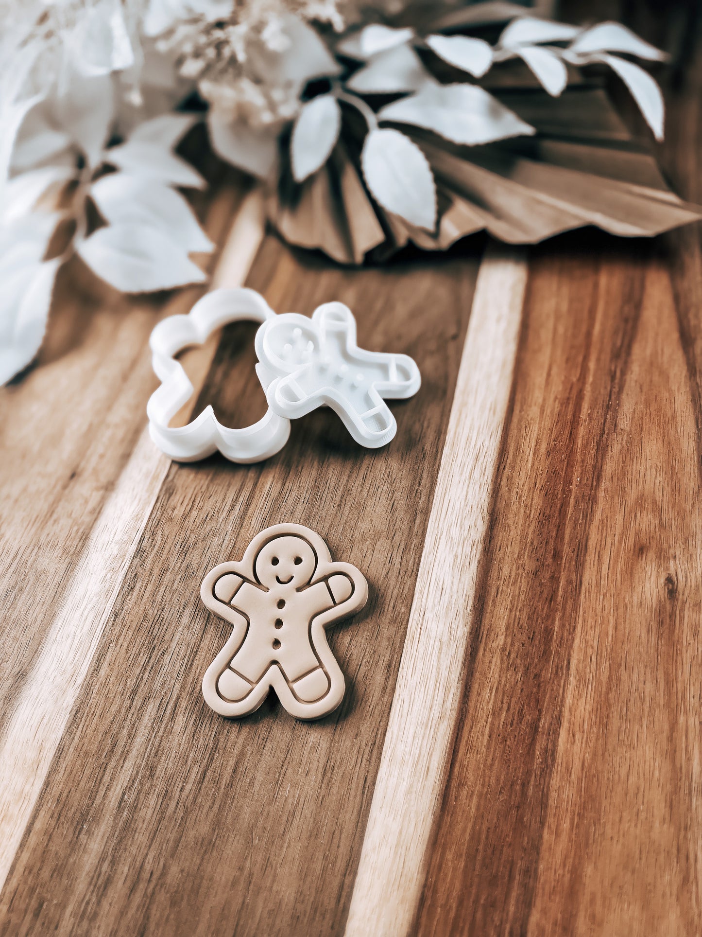 Mini Gingerbread Man - Cookie Stamp & Cutter