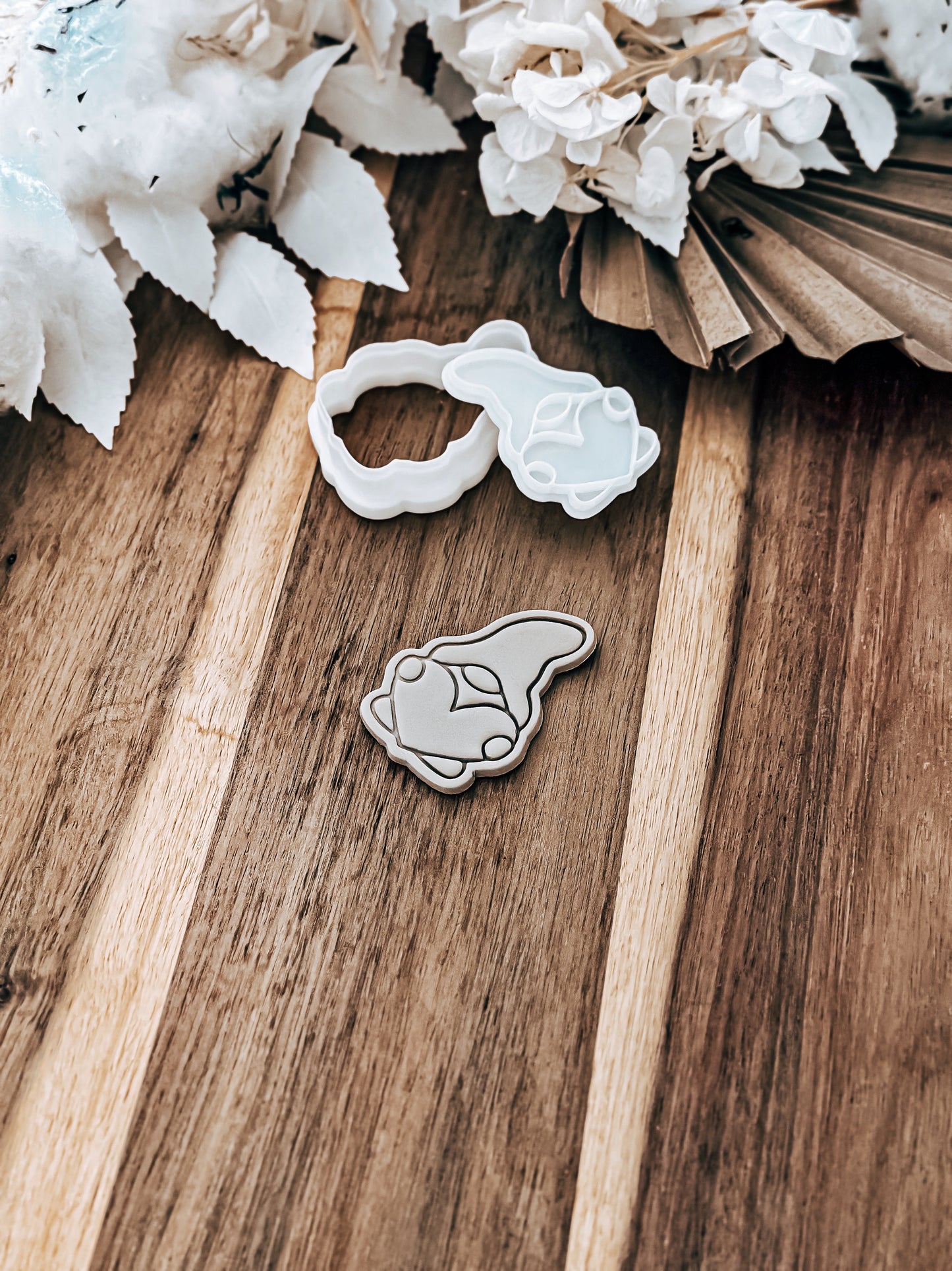 Mini Love Gnome - Cookie Stamp and Cutter - Ideal for Fondant & Sugar Cookies