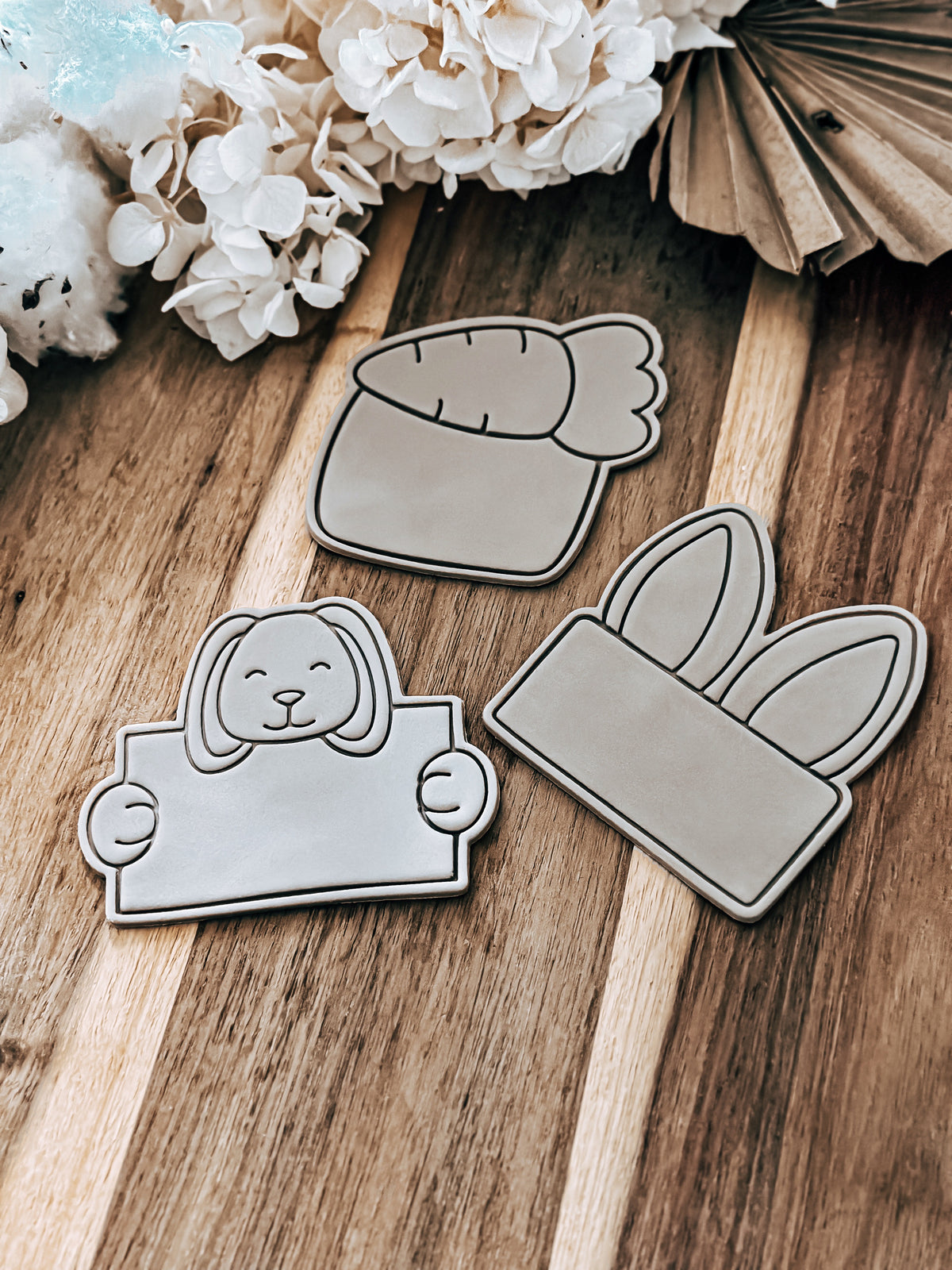 Bunny Ears (Plaque) - Cookie Stamp and Cutter - Ideal for Fondant & Sugar Cookies