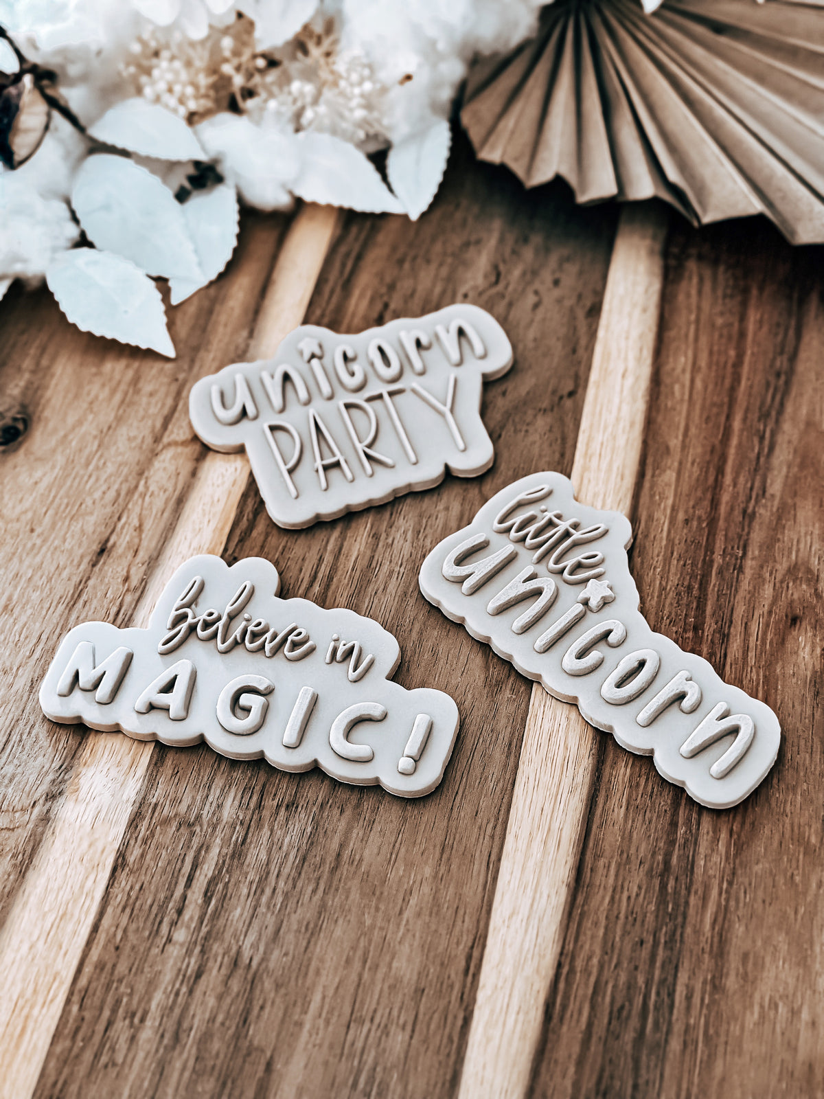Little Unicorn 'UP' design stamped in fondant, view 6