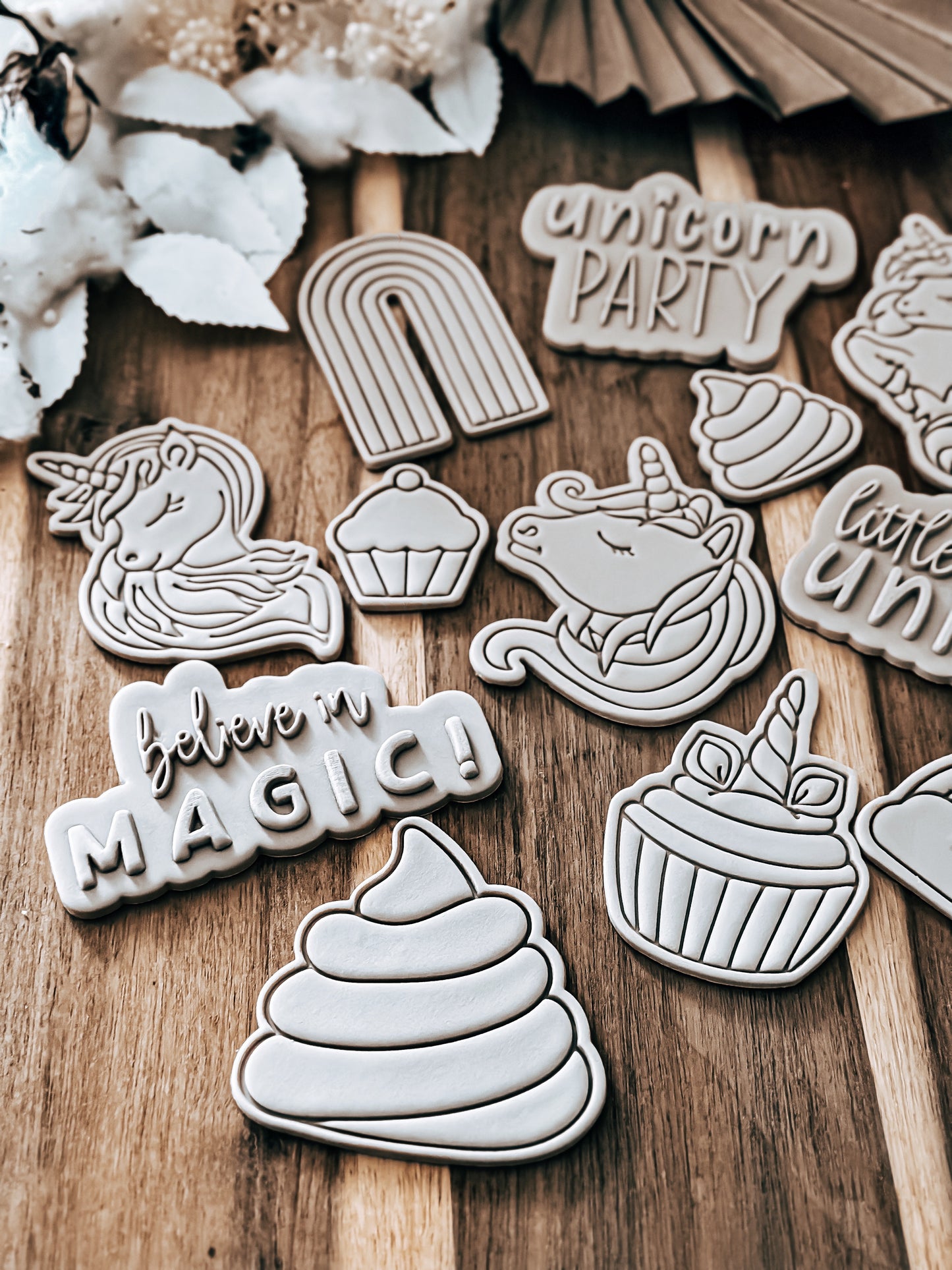 Unicorn Cupcake design stamped in fondant, view 4