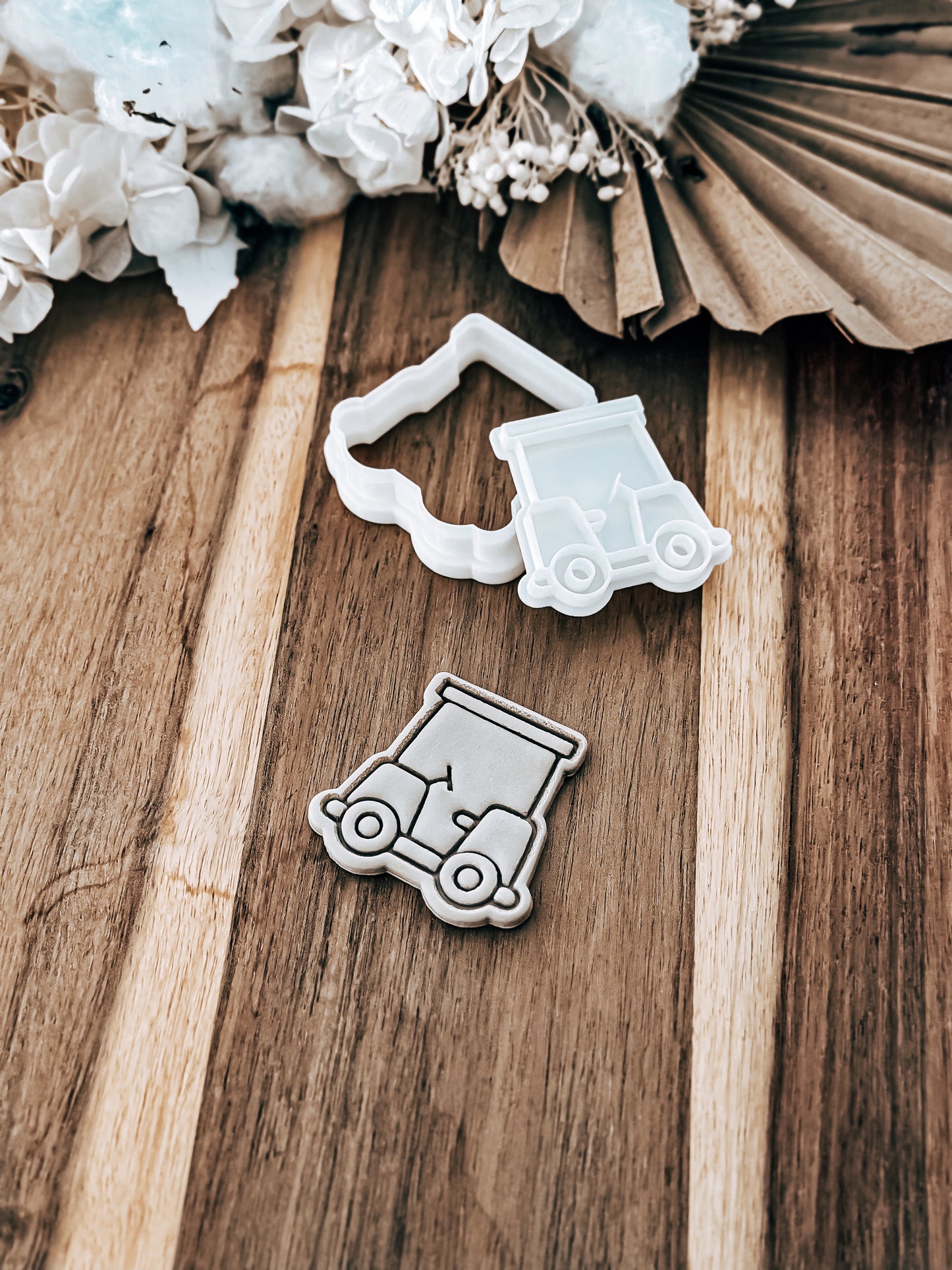 Mini Golf Range Stamp & Cutter - Perfect for Fondant & Sugar Cookies