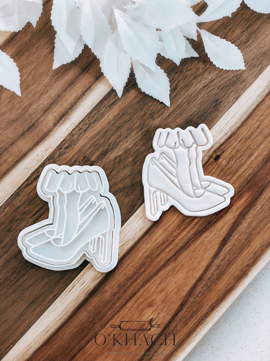 Mummy's Shoes Stamp & Cutter - Perfect for Fondant & Sugar Cookies