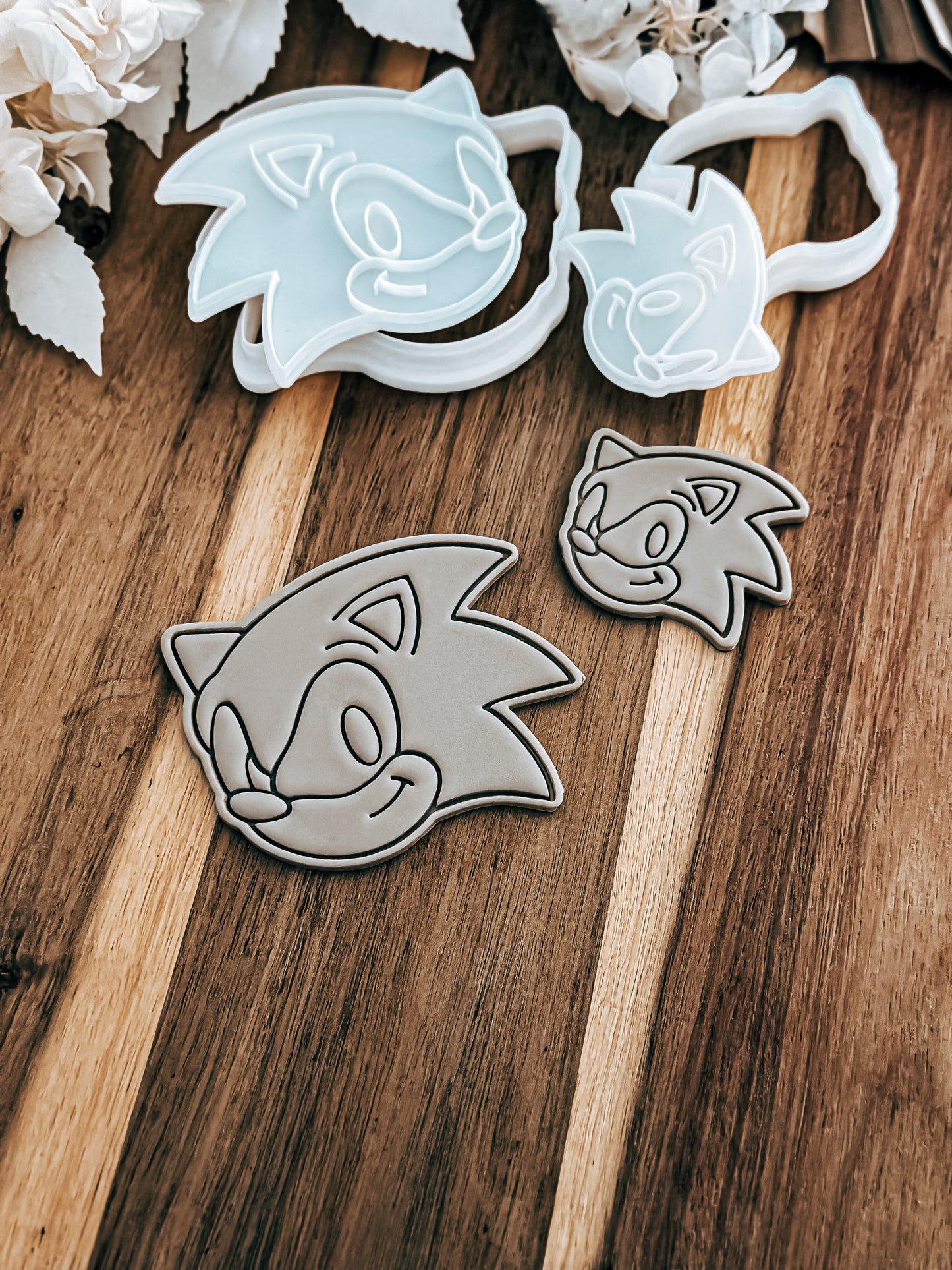 Speedy Hero (Side) - Cookie Stamp and Cutter - Ideal for Fondant & Sugar Cookies