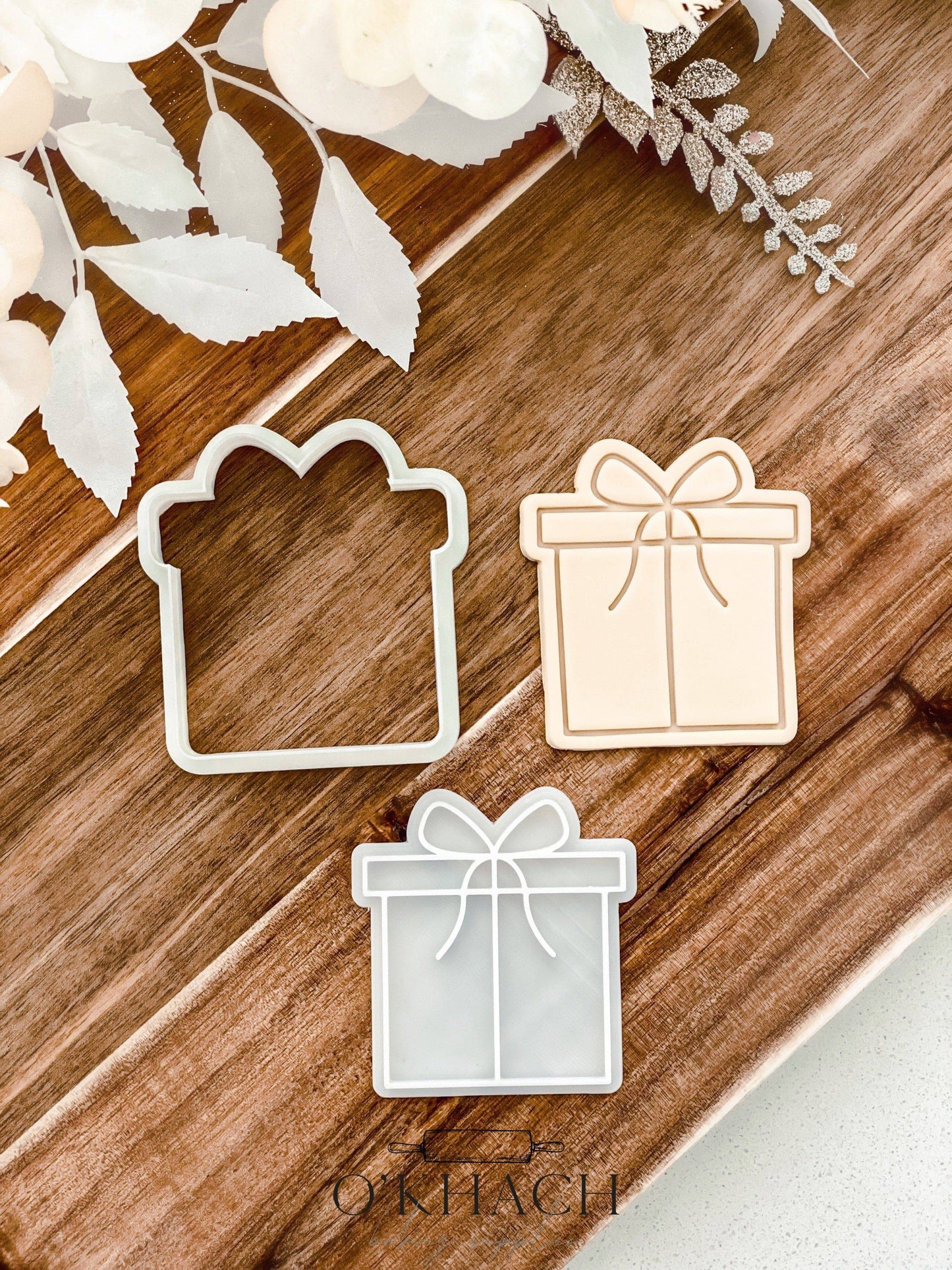 Bow Present - Cookie Stamp and Cutter - Fondant & Sugar Cookies