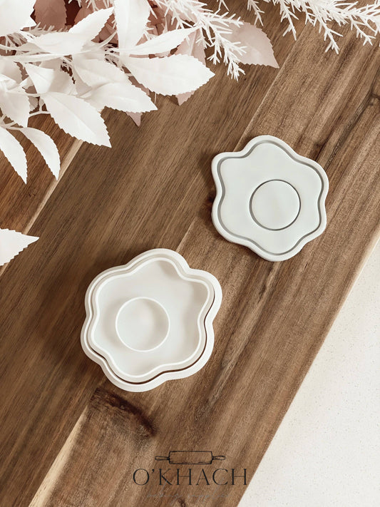 Egg Cookie Stamp & Cutter - Perfect for Fondant & Sugar Cookies