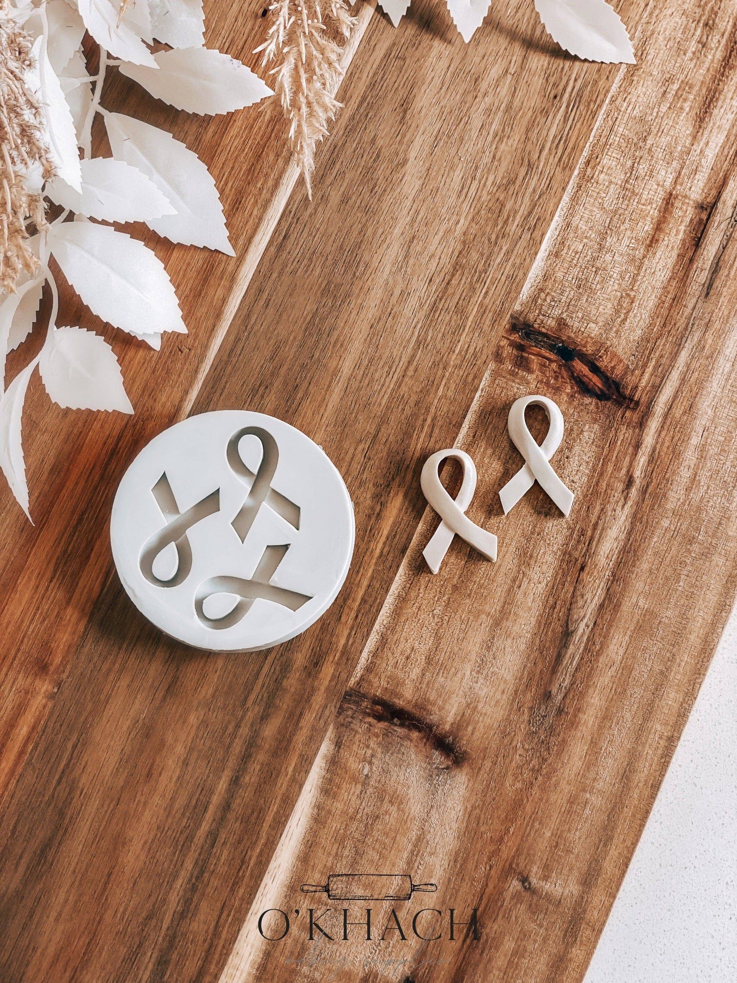 Awareness Symbol - Silicone Mould - Perfect for Fondant, Chocolate, & Cake Decorating
