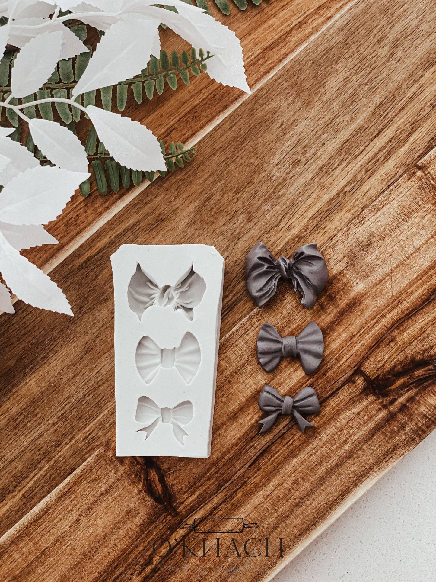 Bowtiful - Silicone Mould - Perfect for Fondant, Chocolate, & Cake Decorating