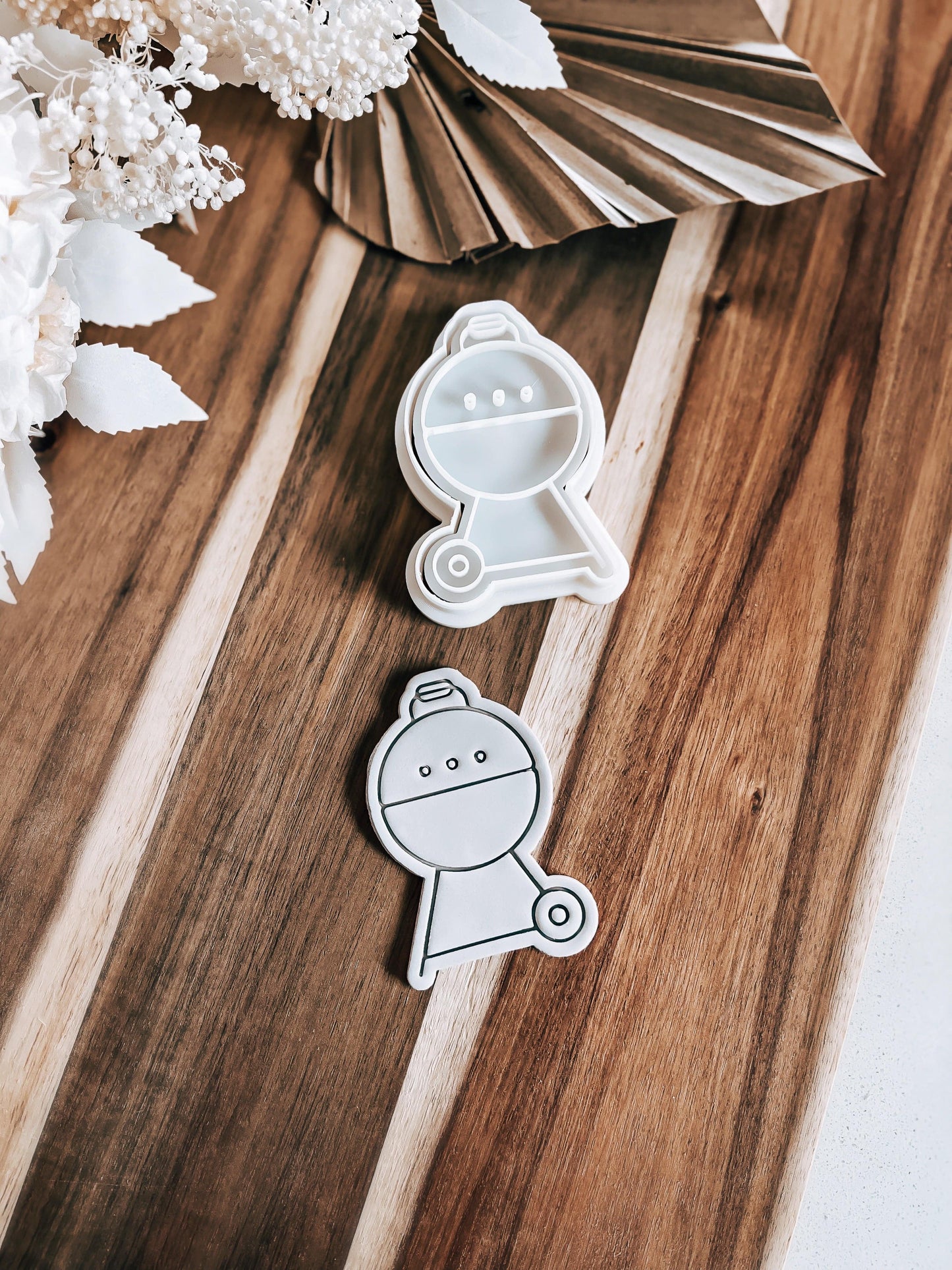 Barbecue Stamp & Cutter - Perfect for Fondant & Sugar Cookies