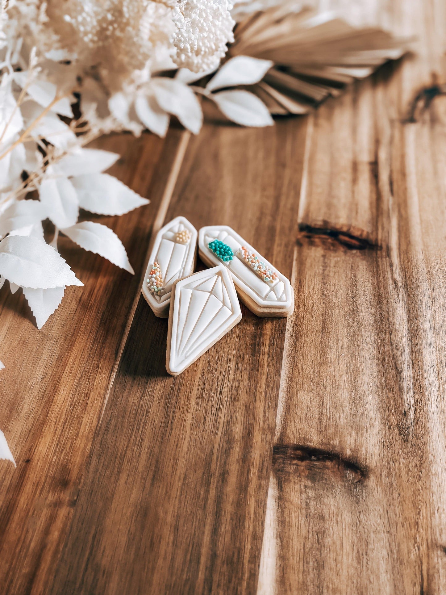 Mini Crystals Stamp & Cutter - Perfect for Fondant & Sugar Cookies