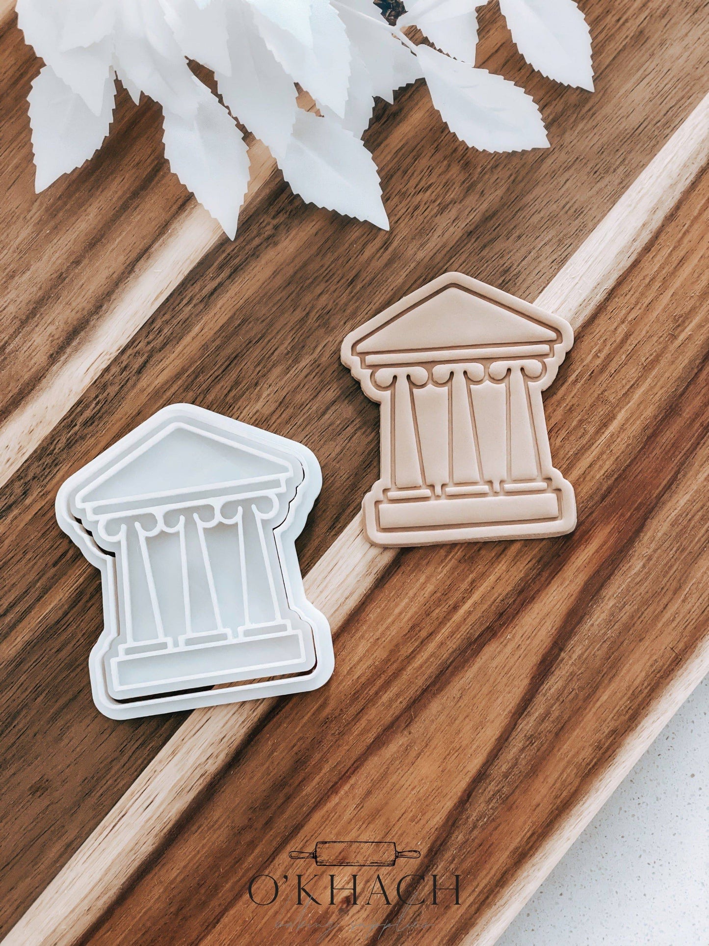 Museum Stamp & Cutter - Perfect for Fondant & Sugar Cookies