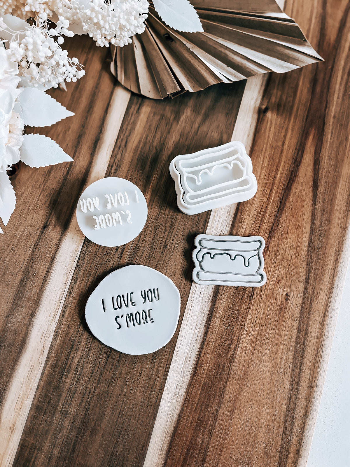 Mini I Love You S'more (SET) - Cookie Stamp & Cutter - Ideal for Fondant & Sugar Cookies