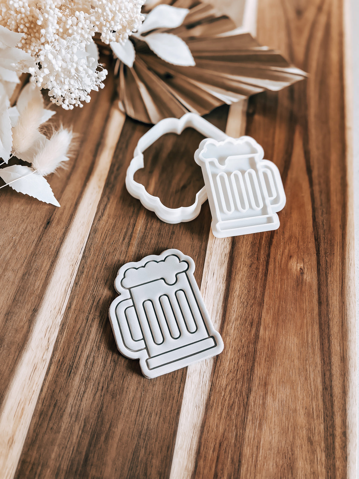 Beer Cup Cookie Stamp & Cutter - Perfect for Fondant & Sugar Cookies