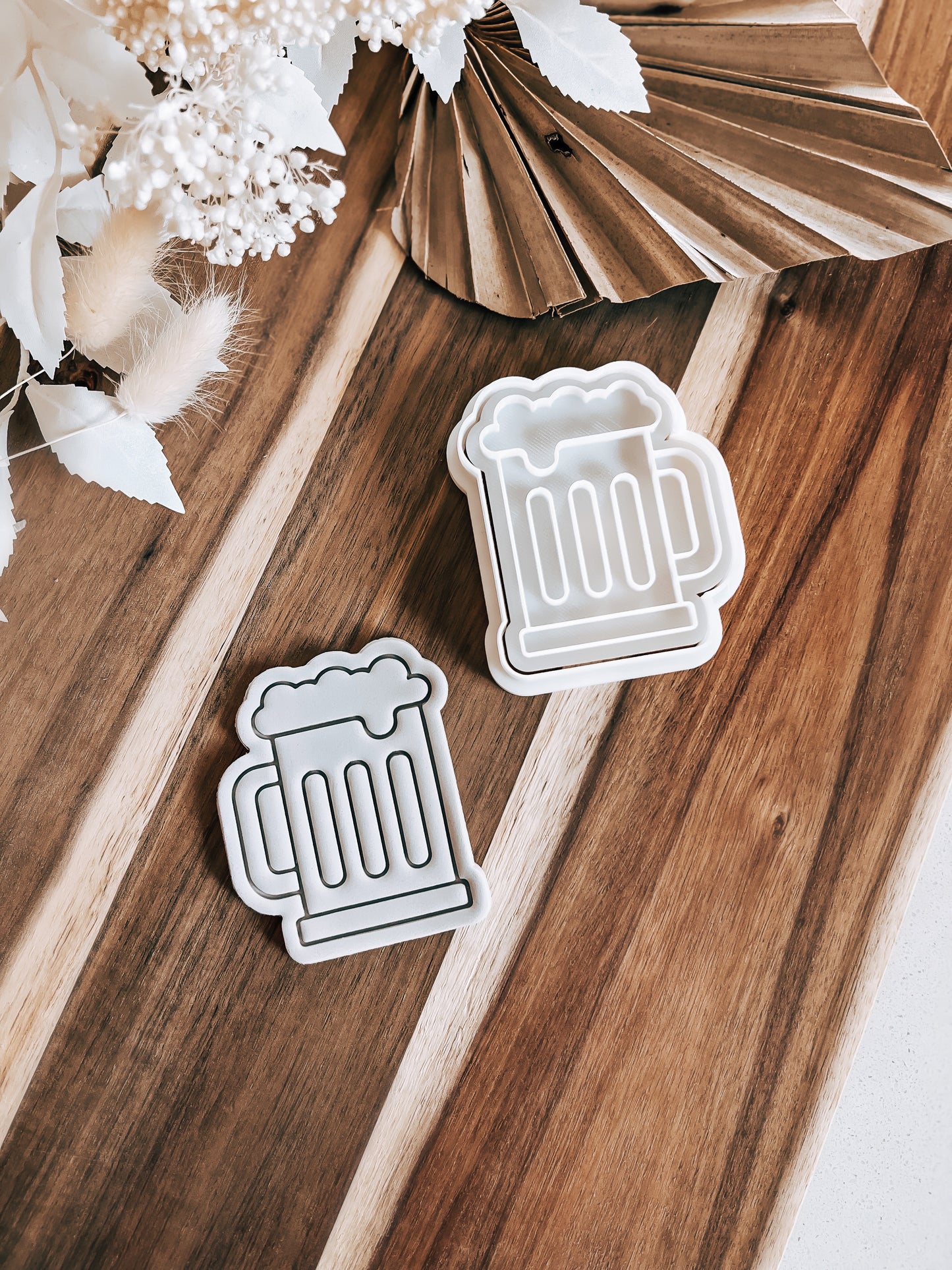 Beer Cup Cookie Stamp & Cutter - Perfect for Fondant & Sugar Cookies