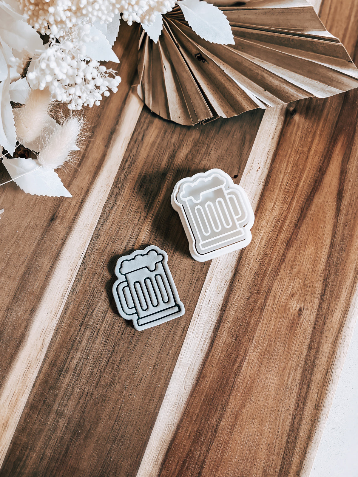 Mini Beer Cup Stamp & Cutter - Perfect for Fondant & Sugar Cookies
