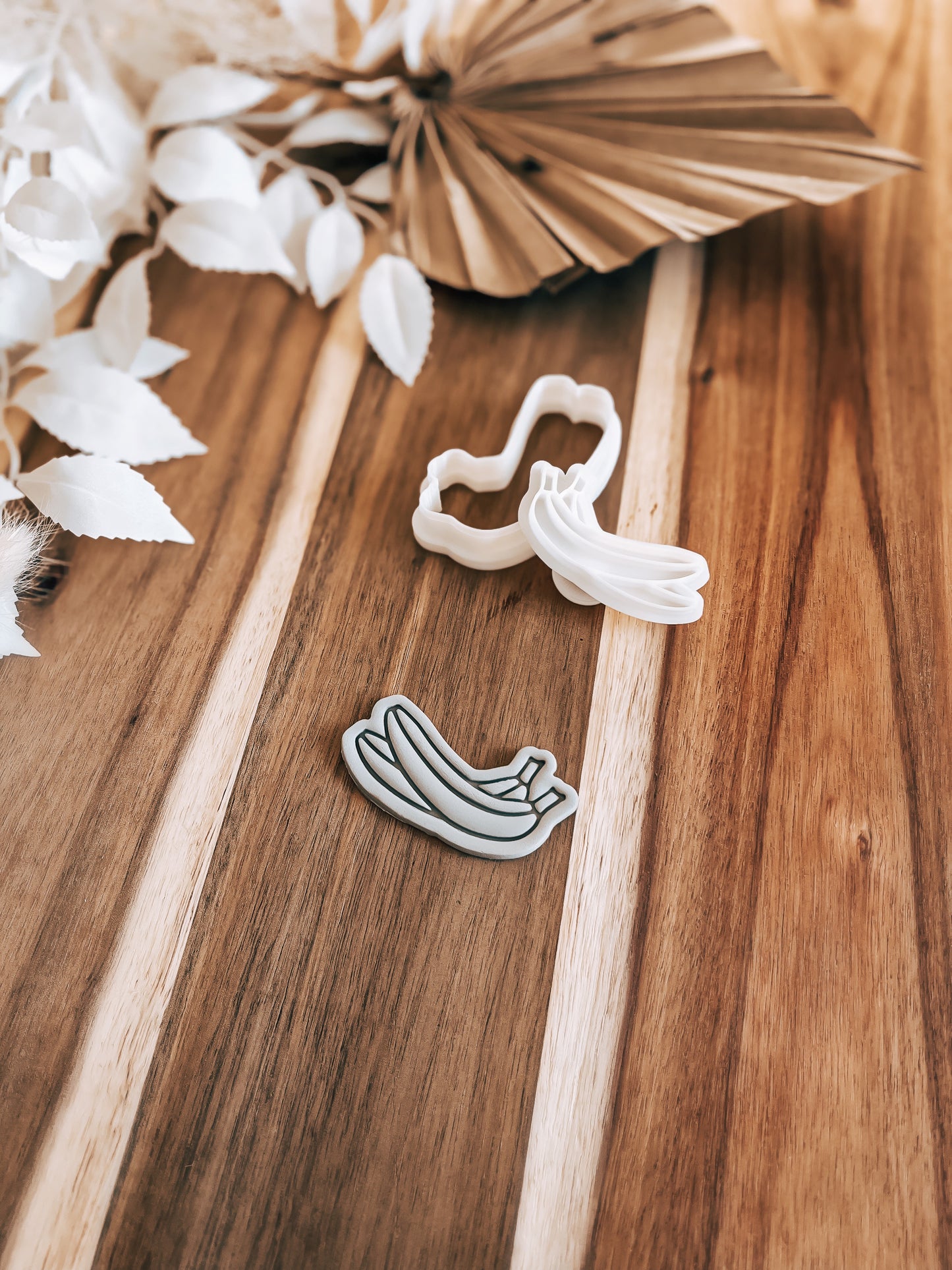 Mini Banana Stamp & Cutter - Perfect for Fondant & Sugar Cookies