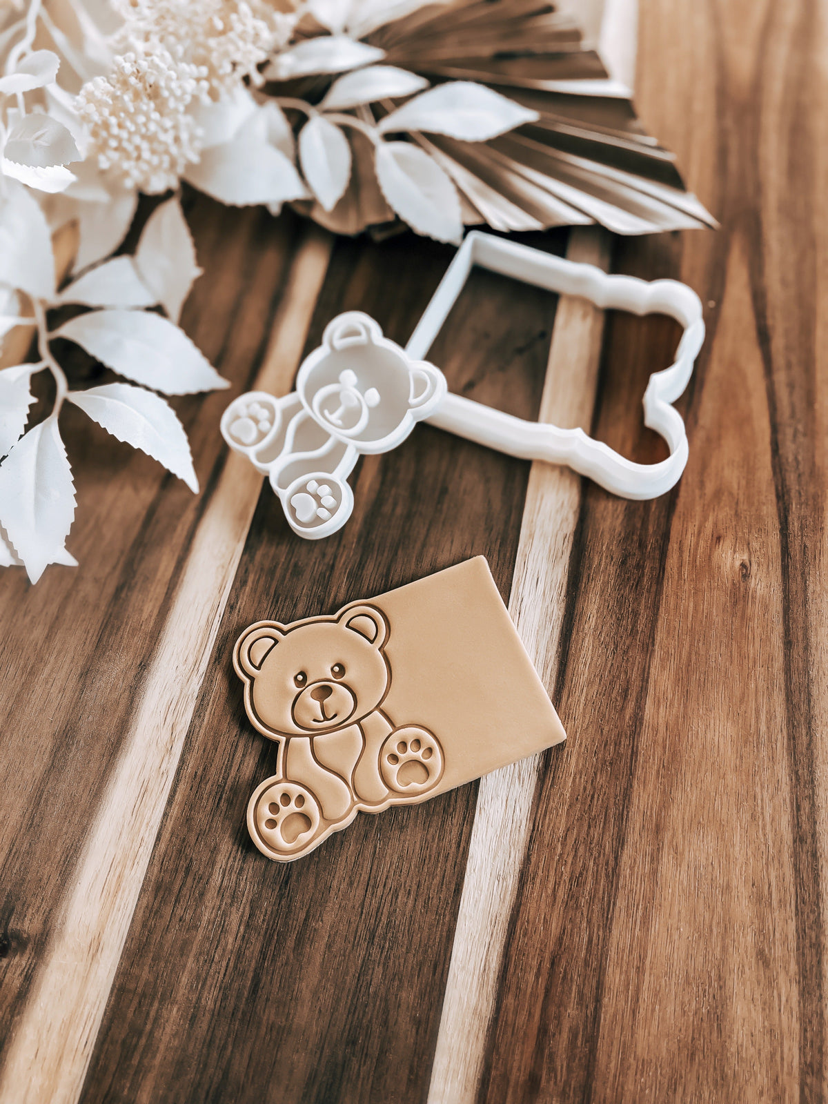 Bear Plaque - Cookie Cutter (For Bear) - Ideal for Fondant & Sugar Cookies