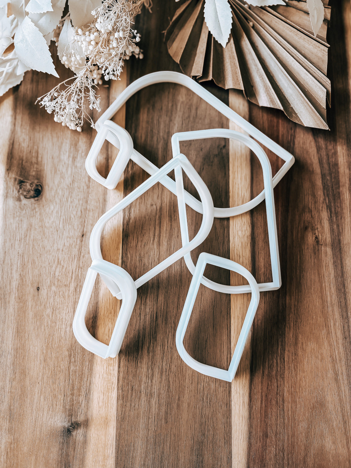 Urbane Shape Cookie Cutter – Perfect for Fondant, Sugar Cookies & Baking