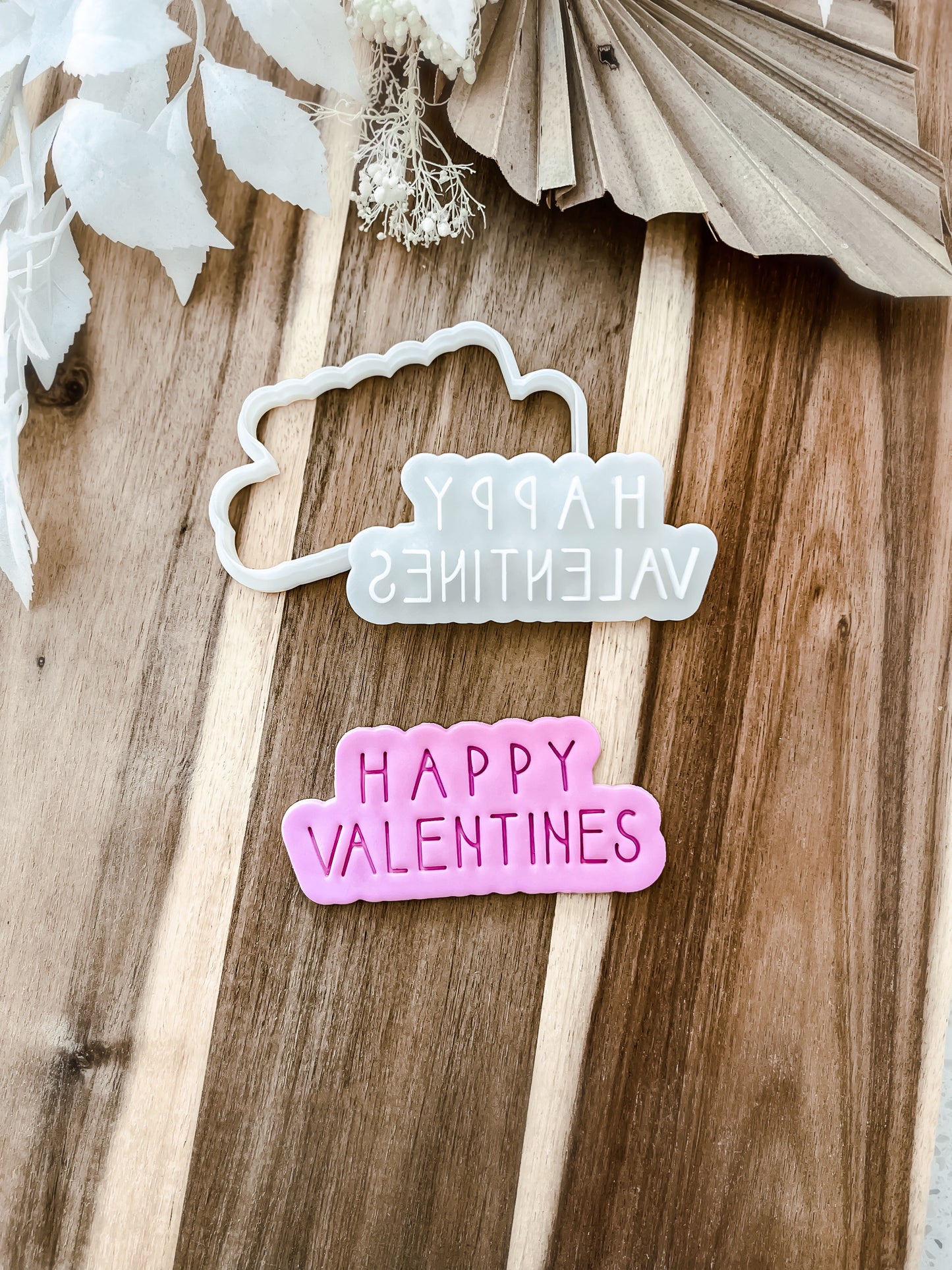Happy Valentines - Cookie Stamp & Cutter - Ideal for Fondant & Sugar Cookies