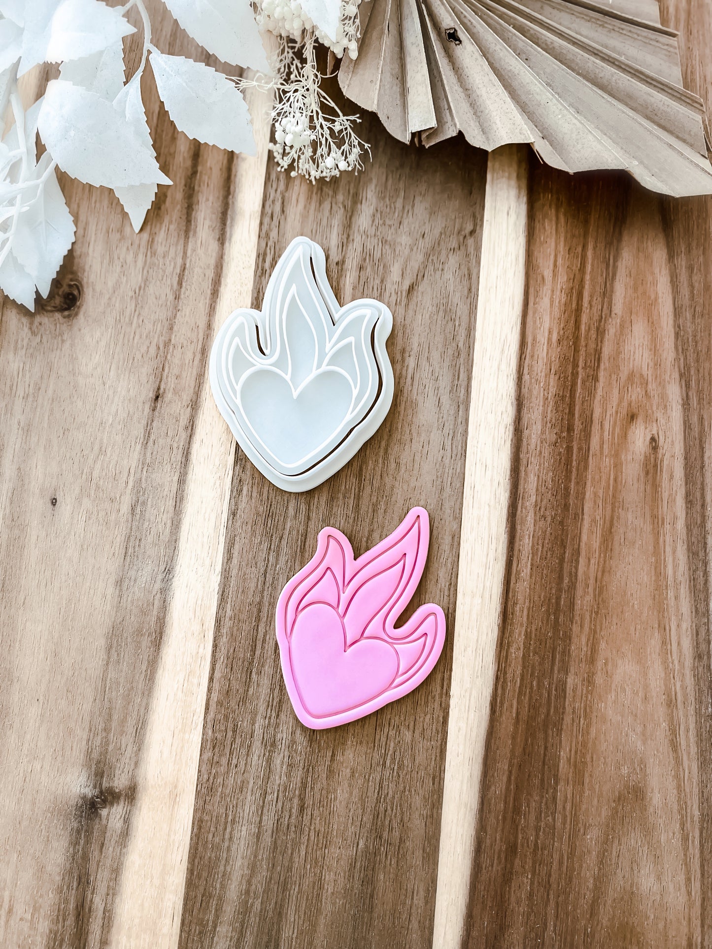 Fire Heart - Cookie Stamp & Cutter - Ideal for Fondant & Sugar Cookies