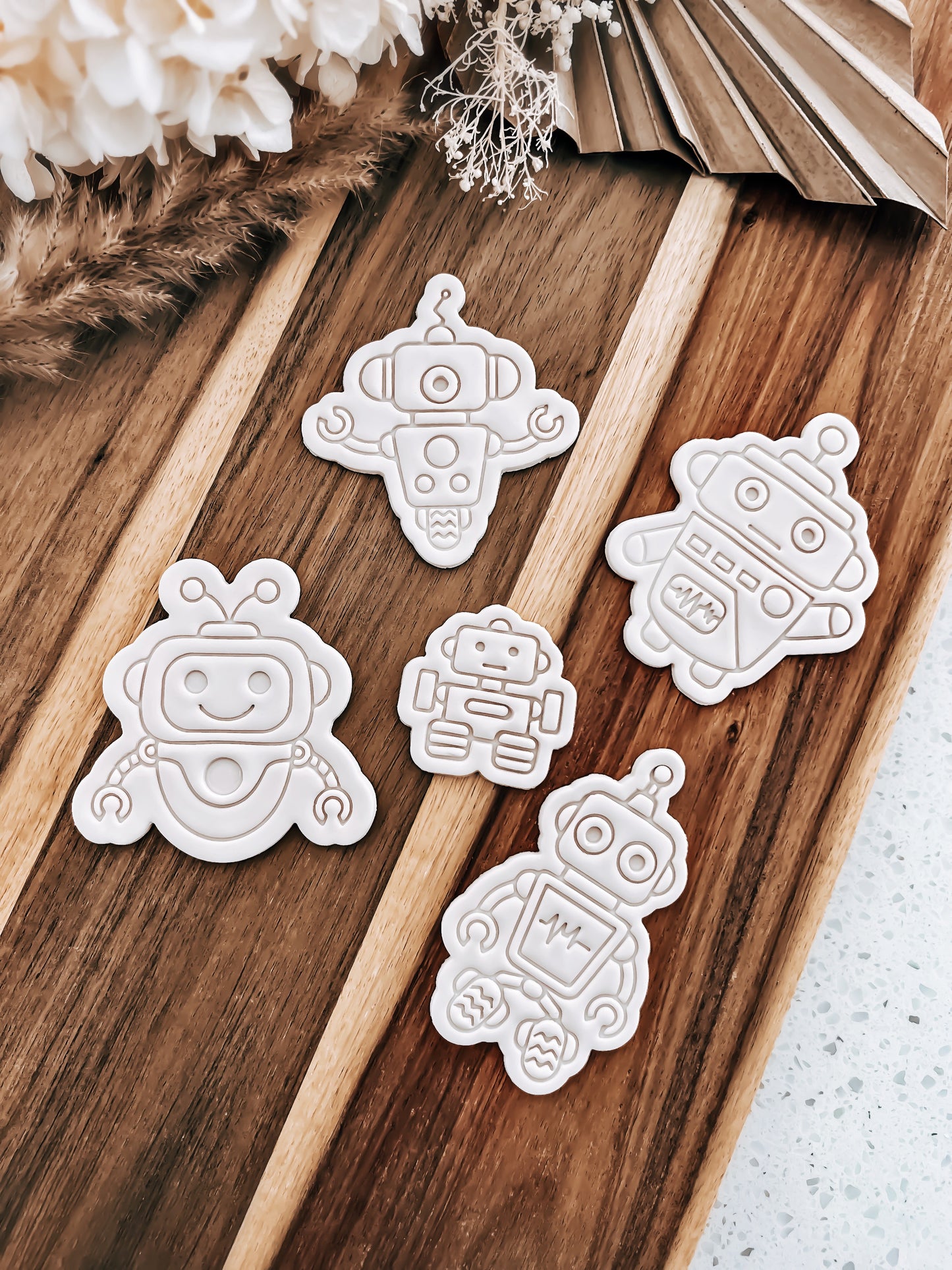 Rollie The Robot Cookie Stamp & Cutter - Perfect for Fondant & Sugar Cookies