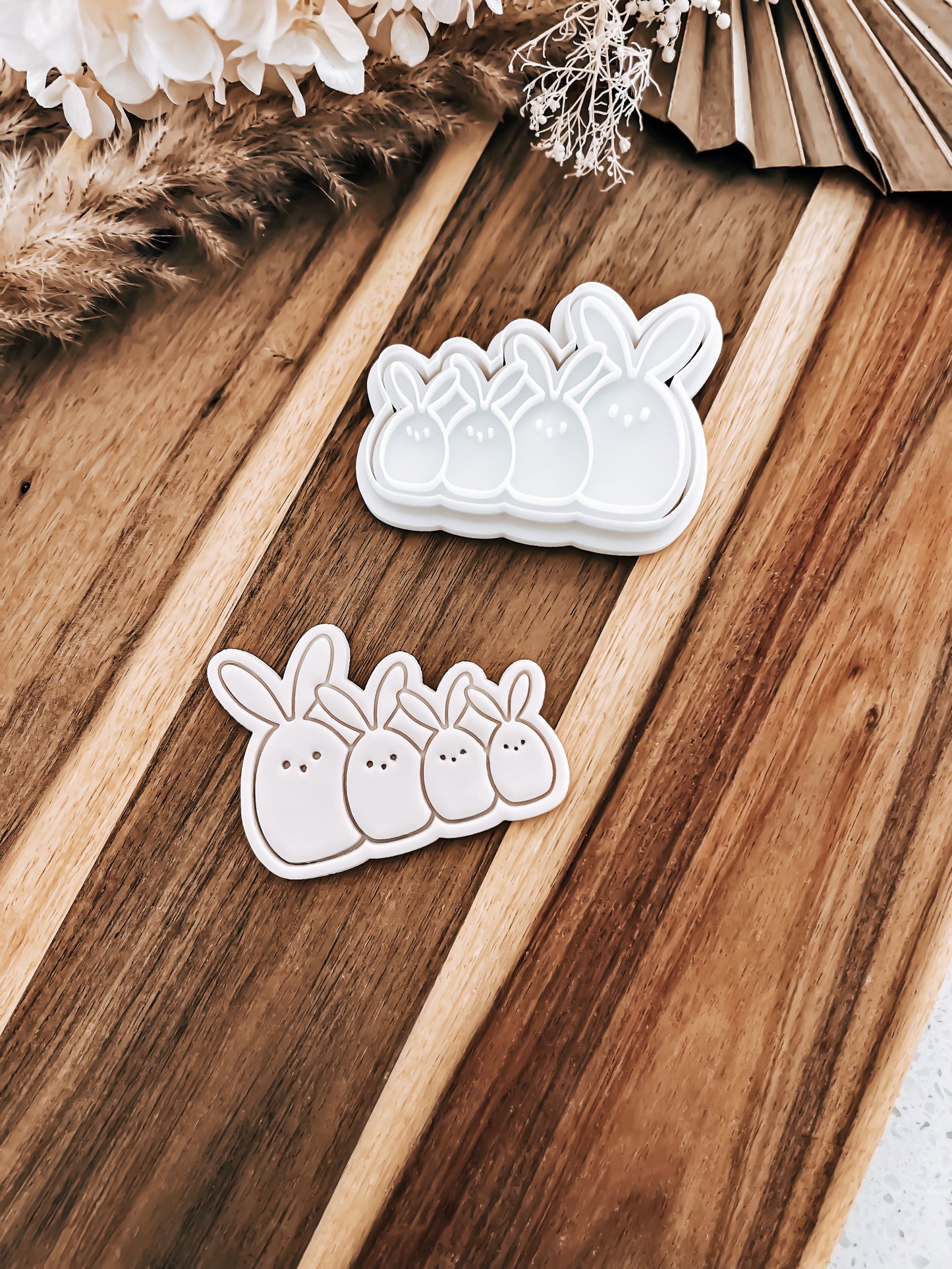 Four Little Egg Bunnies - Cookie Stamp & Cutter - Ideal for Fondant & Sugar Cookies