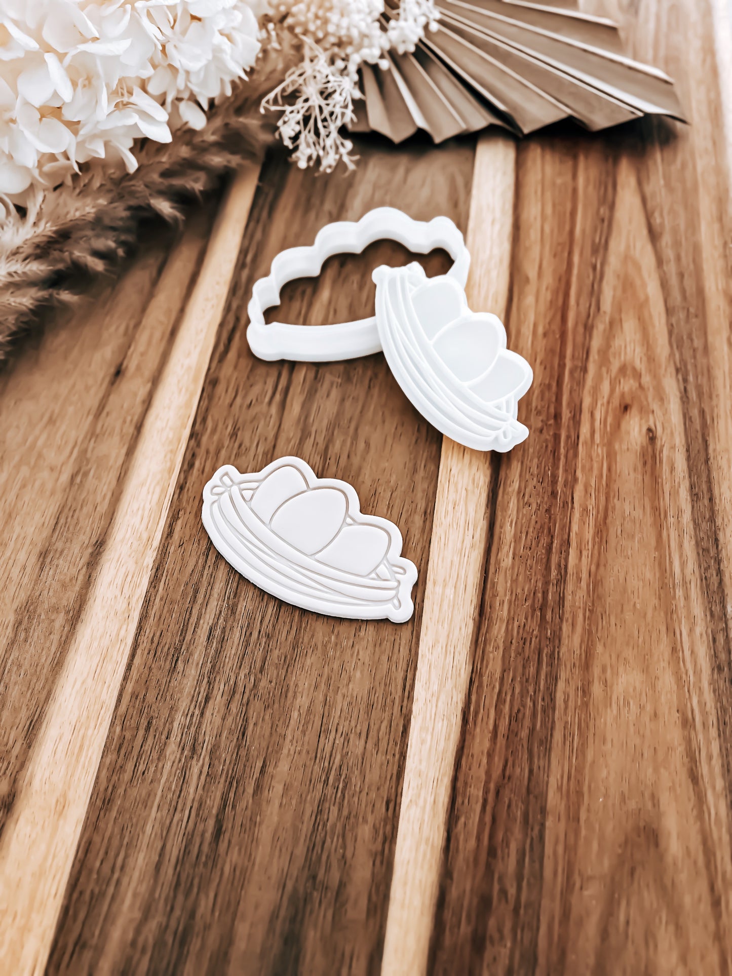 Egg Nest - Cookie Stamp & Cutter - Ideal for Fondant & Sugar Cookies