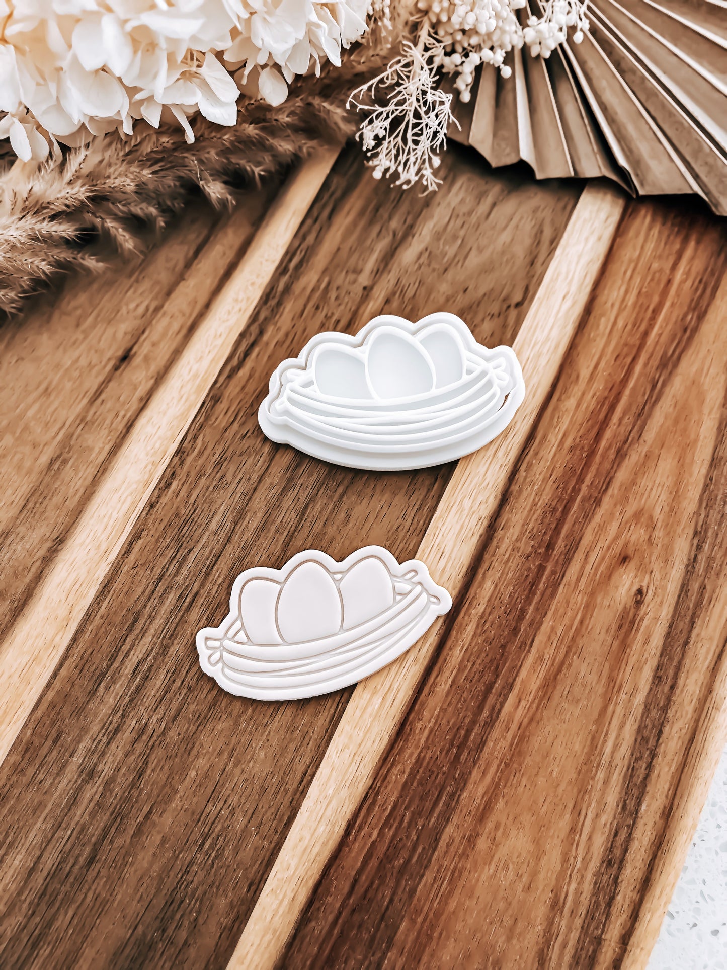 Egg Nest - Cookie Stamp & Cutter - Ideal for Fondant & Sugar Cookies