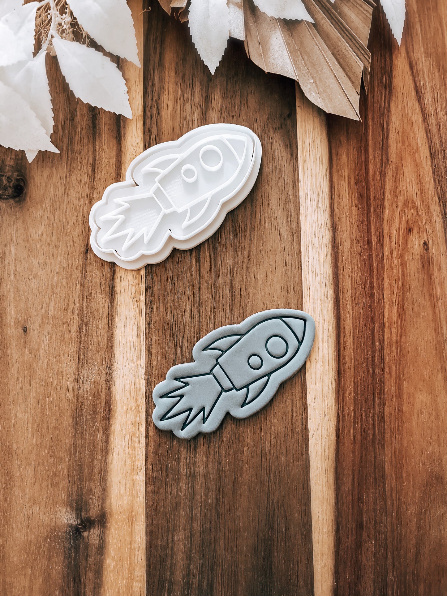 Shooting Rocket - Stamp and Cutter - Perfect for Fondant & Sugar Cookies