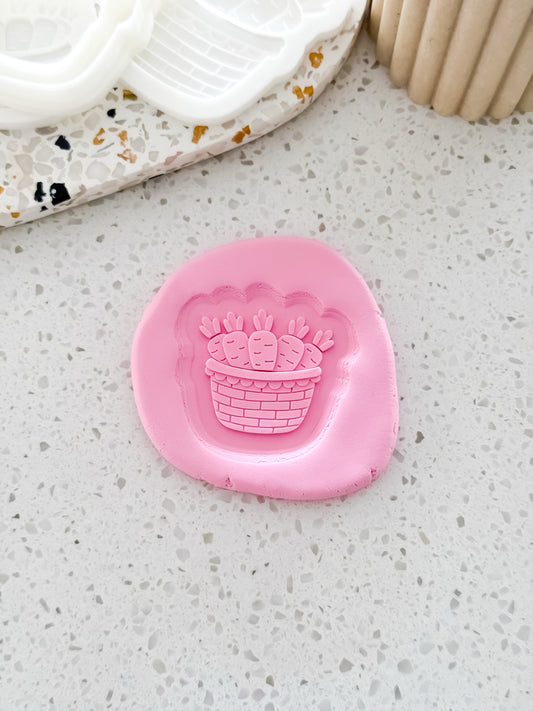 Mini Carrot Basket Stamp & Cutter - Perfect for Fondant & Sugar Cookies