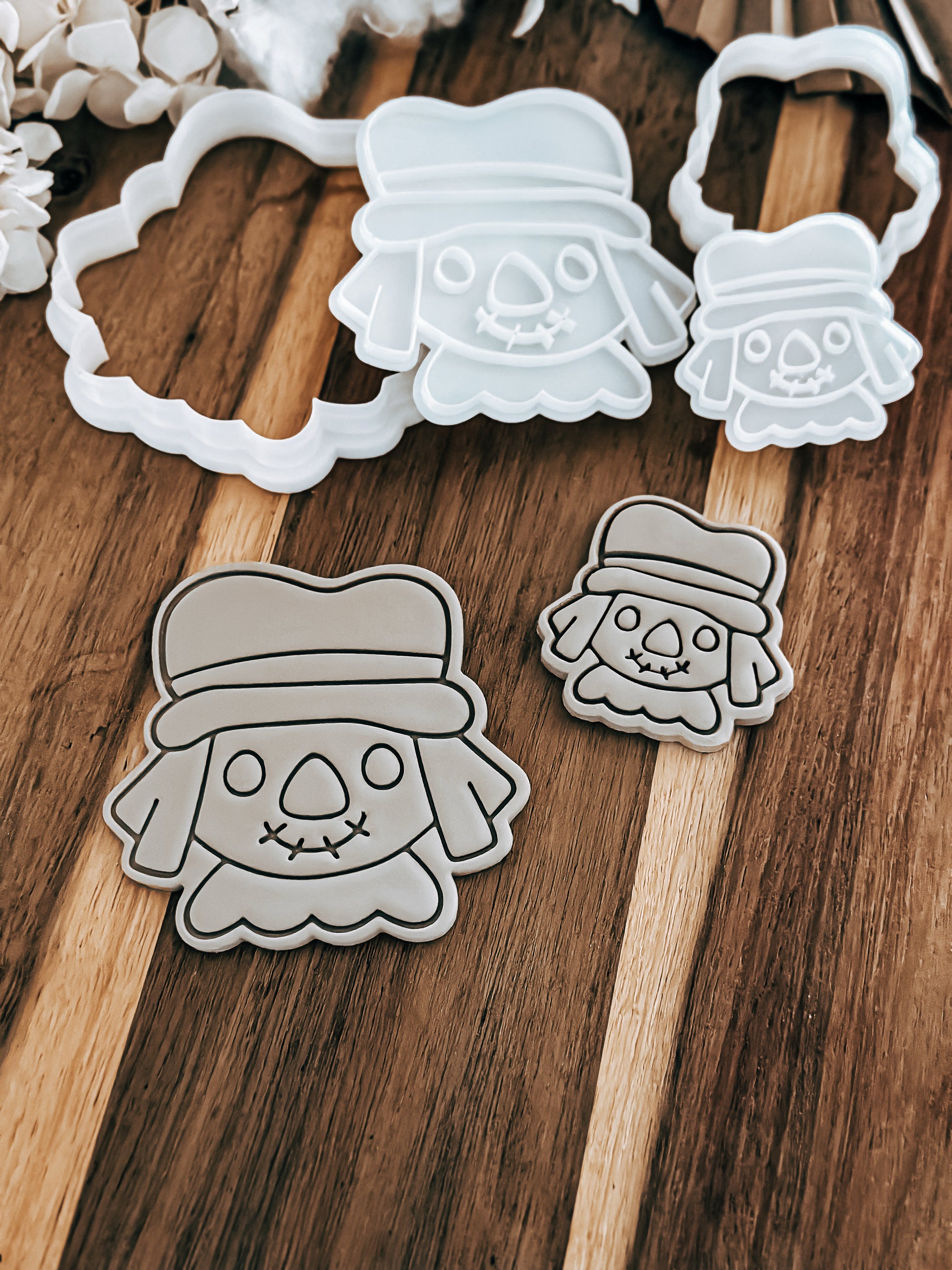 Scarecrow - Cookie Stamp and Cutter - Ideal for Fondant & Sugar Cookies