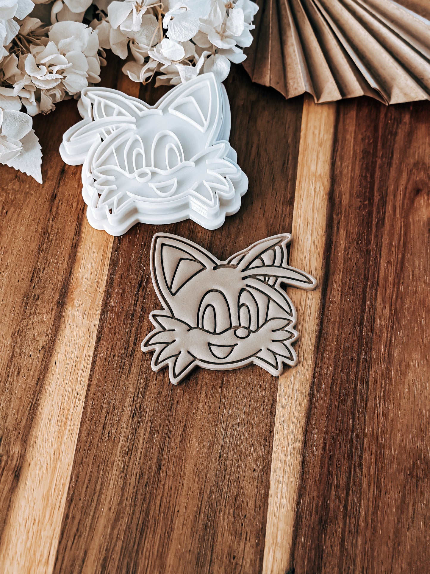 Twin Tails Fox - Cookie Stamp and Cutter - Ideal for Fondant & Sugar Cookies
