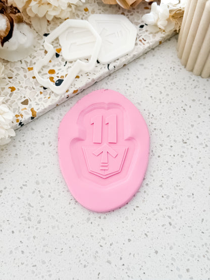 Level Up Number Plaque Stamp & Cutter - Perfect for Fondant & Sugar Cookies