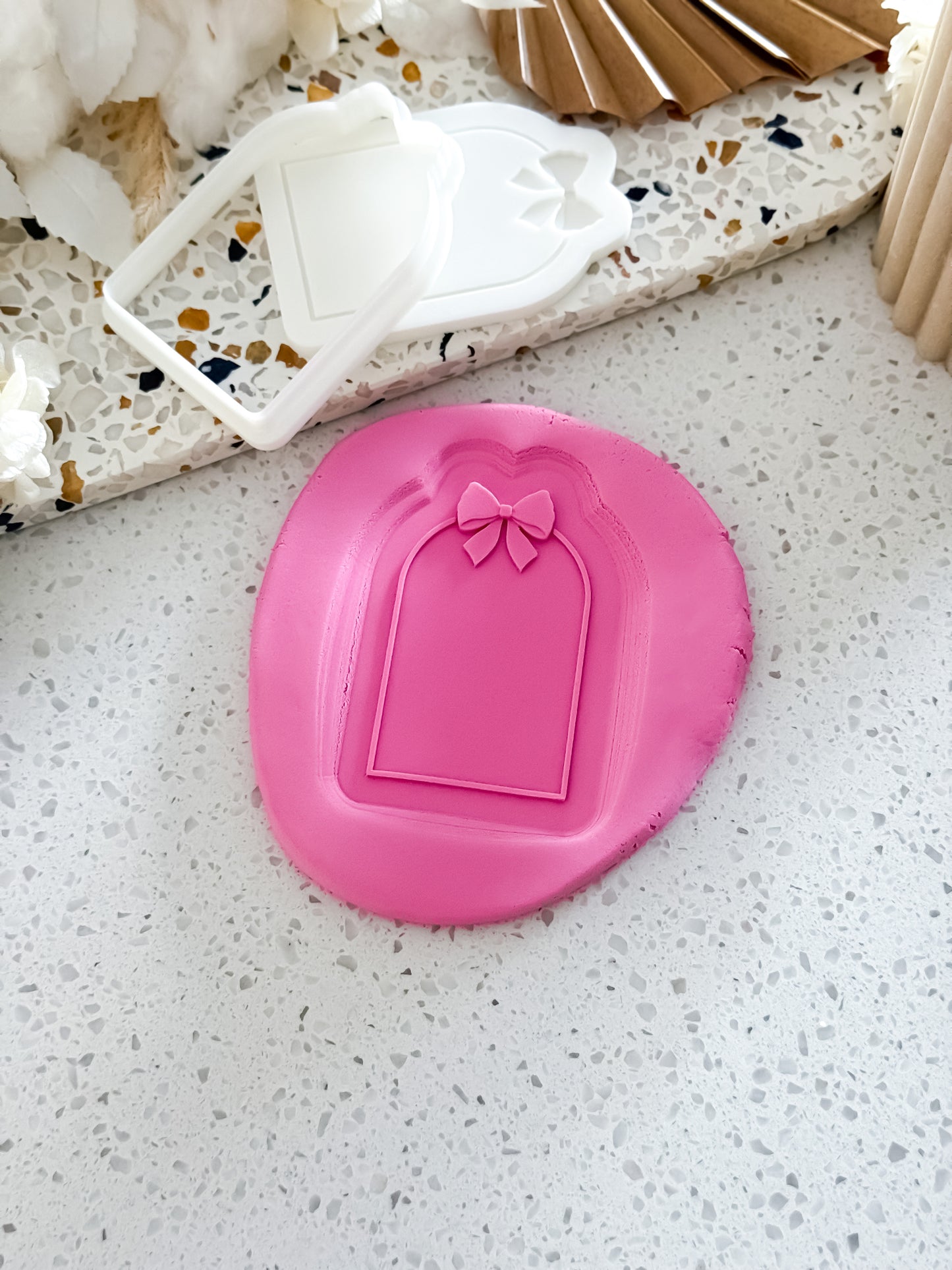 Arch Bow Frame Stamp & Cutter - Perfect for Fondant & Sugar Cookies
