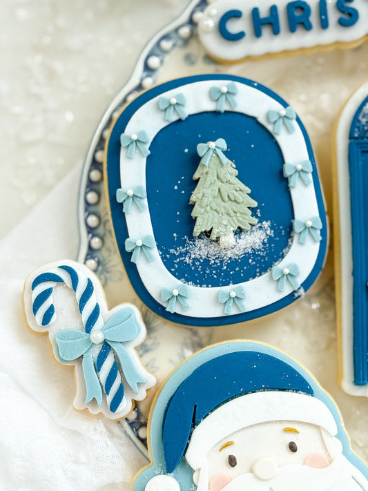 Oval Frame With Bows - Cookie Stamp and Cutter