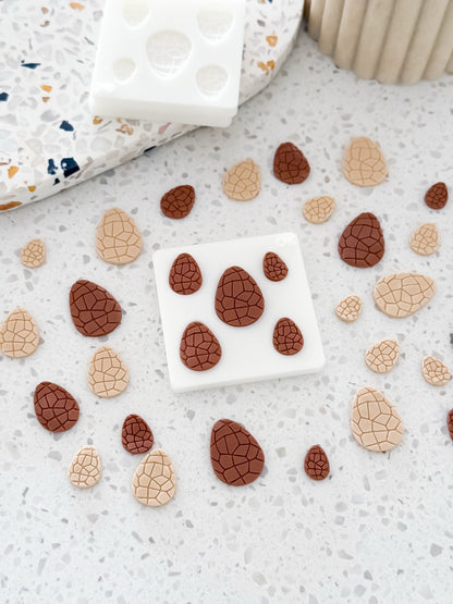 Easter Chocolate Egg - Finger Press Fondant Mould