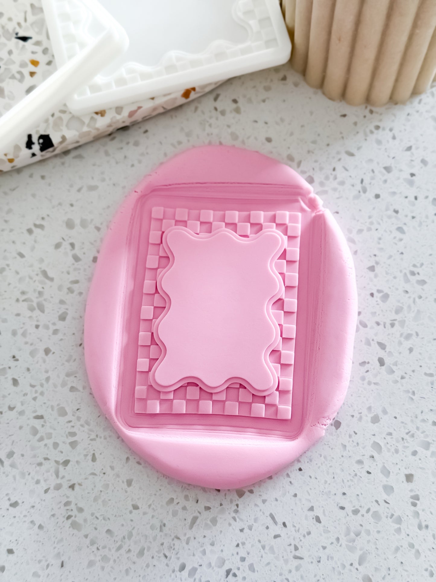 Wavy Border (Checkered) Stamp & Cutter - Perfect for Fondant & Sugar Cookies