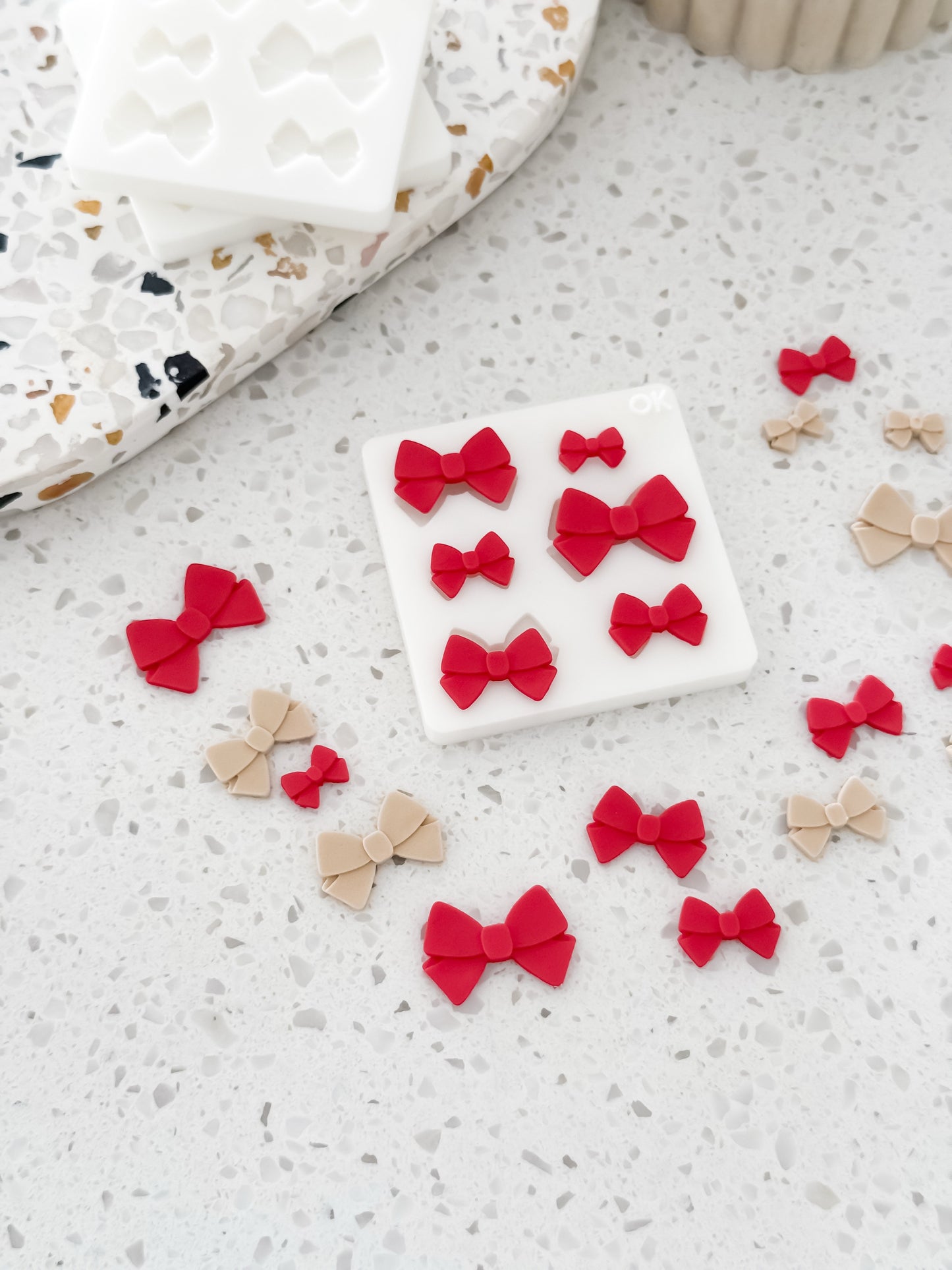 Folded Bow - Finger Press Fondant Mould