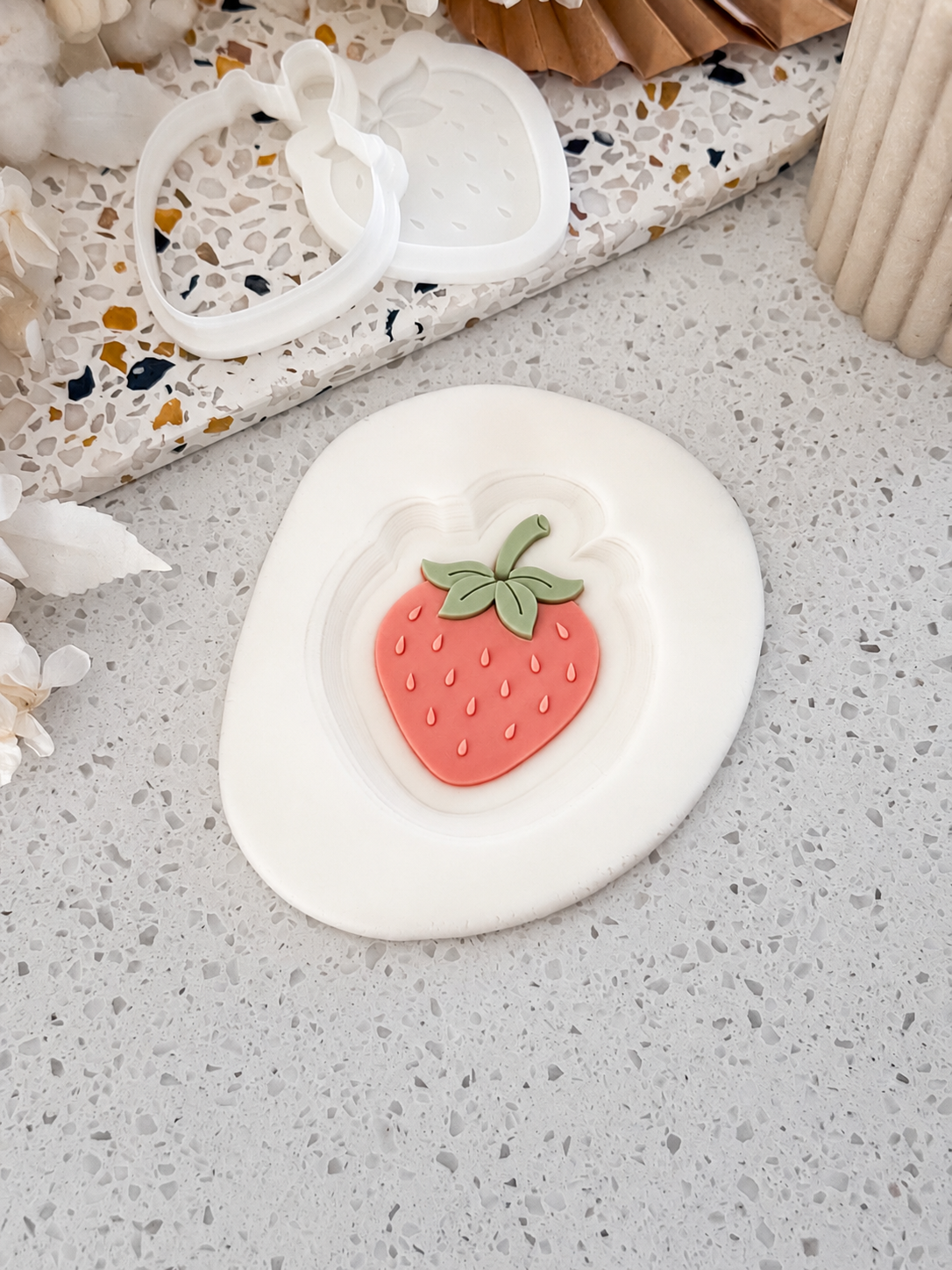 Strawberry - Cookie Stamp and Cutter