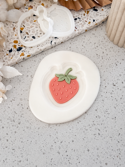 Strawberry - Cookie Stamp and Cutter