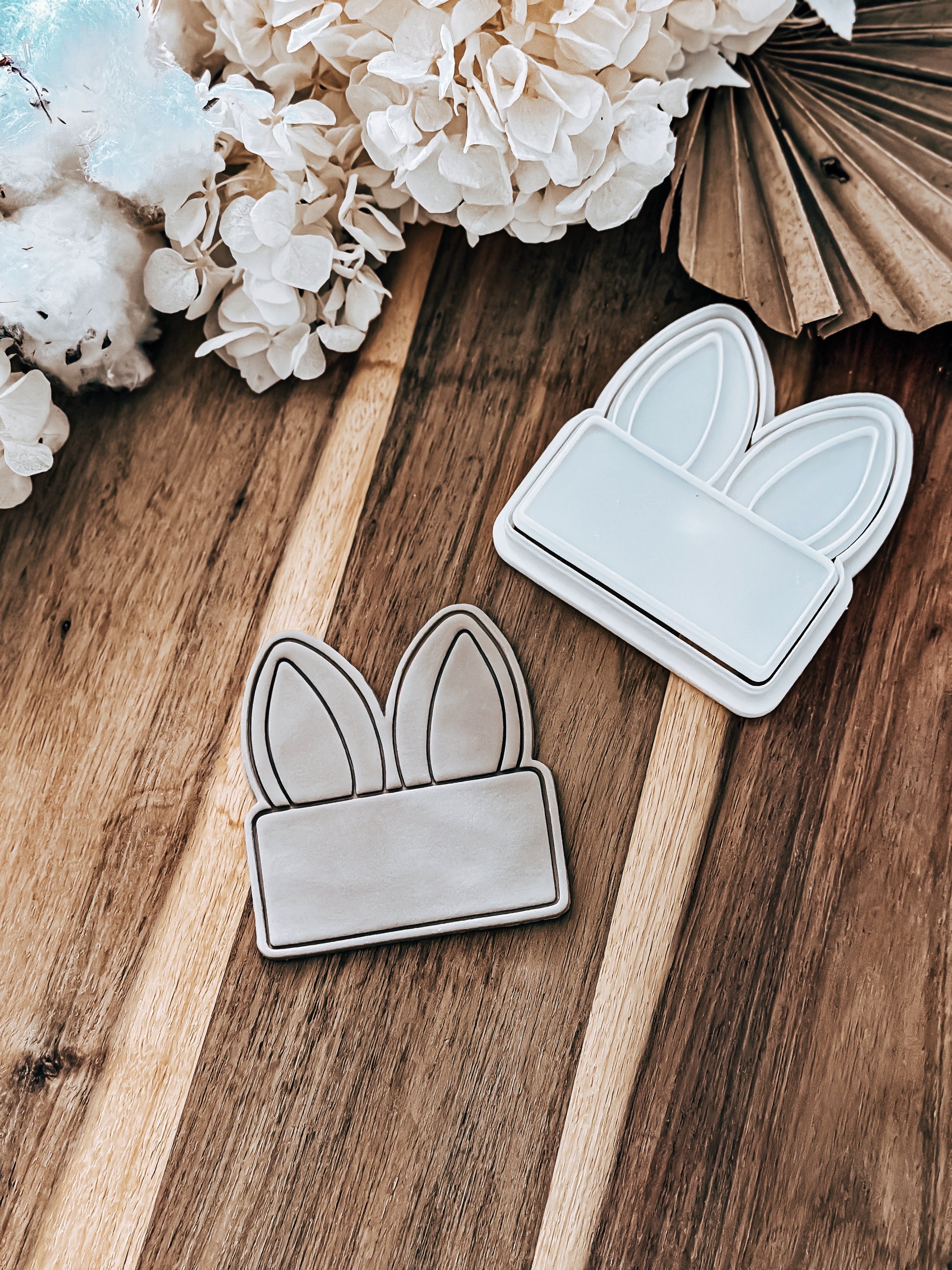 Bunny Ears (Plaque) - Cookie Stamp and Cutter - O'Khach Baking Supplies