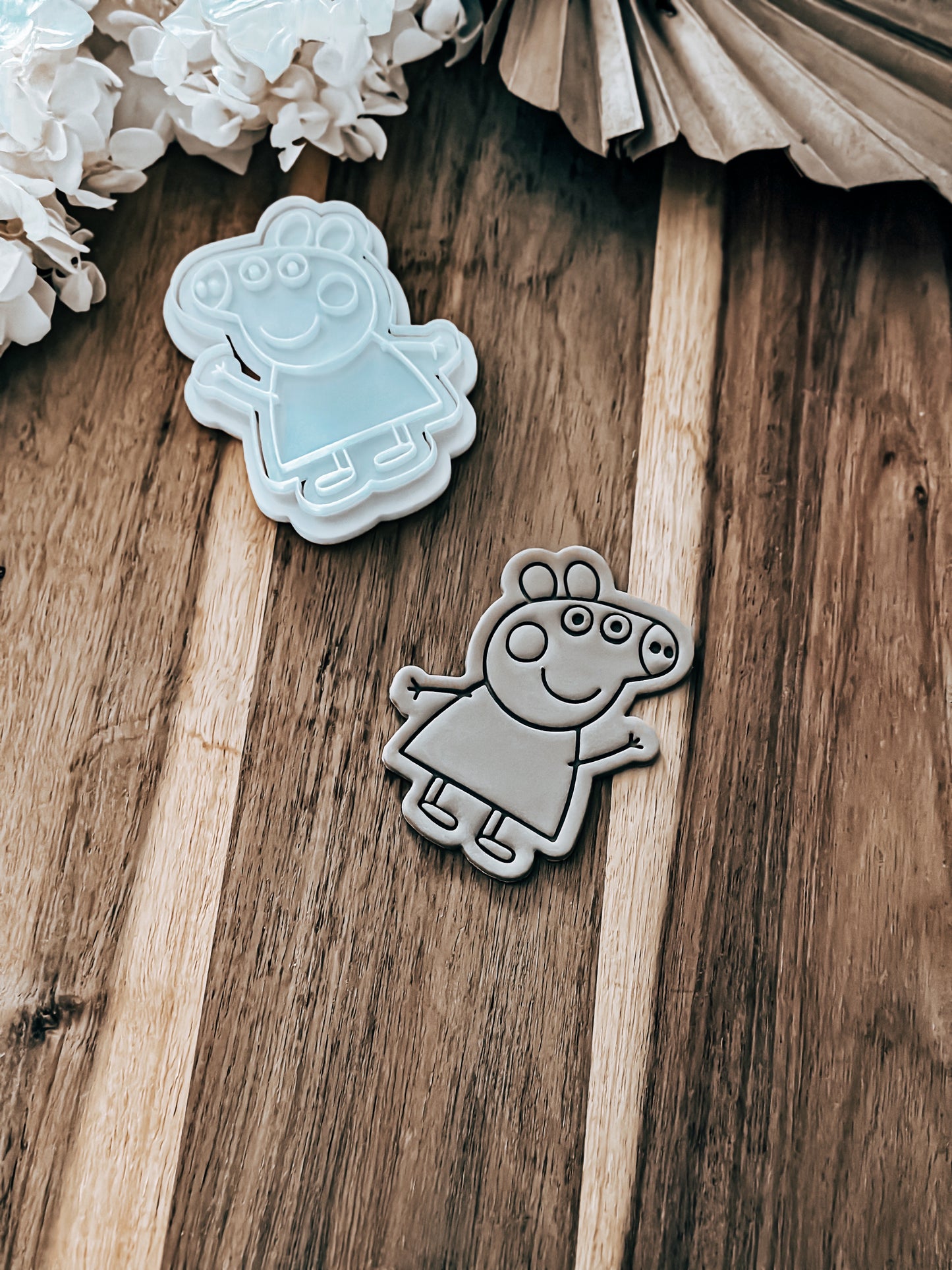 Peppa Pig - Cookie Stamp & Cutter