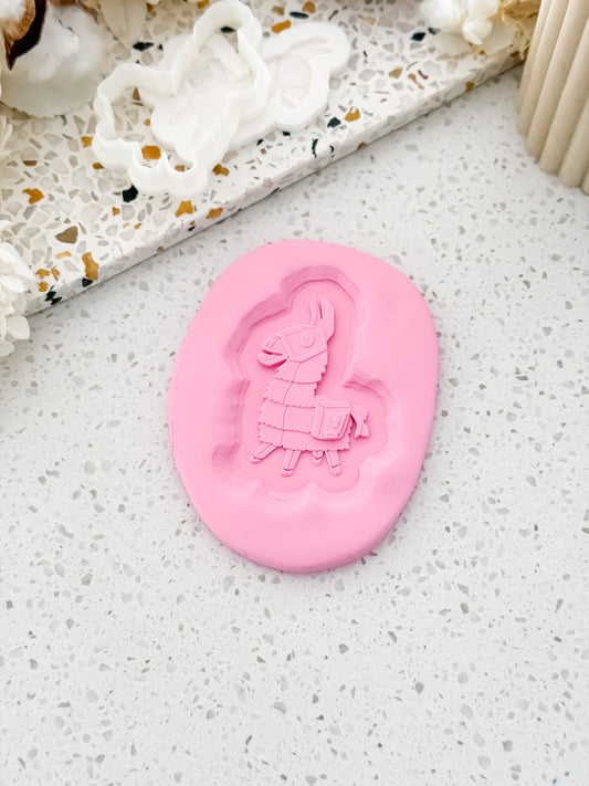Loot llama Stamp & Cutter - Perfect for Fondant & Sugar Cookies