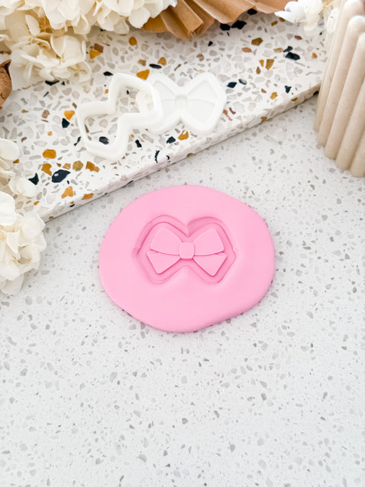 Mini Folded Bow Stamp & Cutter - Perfect for Fondant & Sugar Cookies