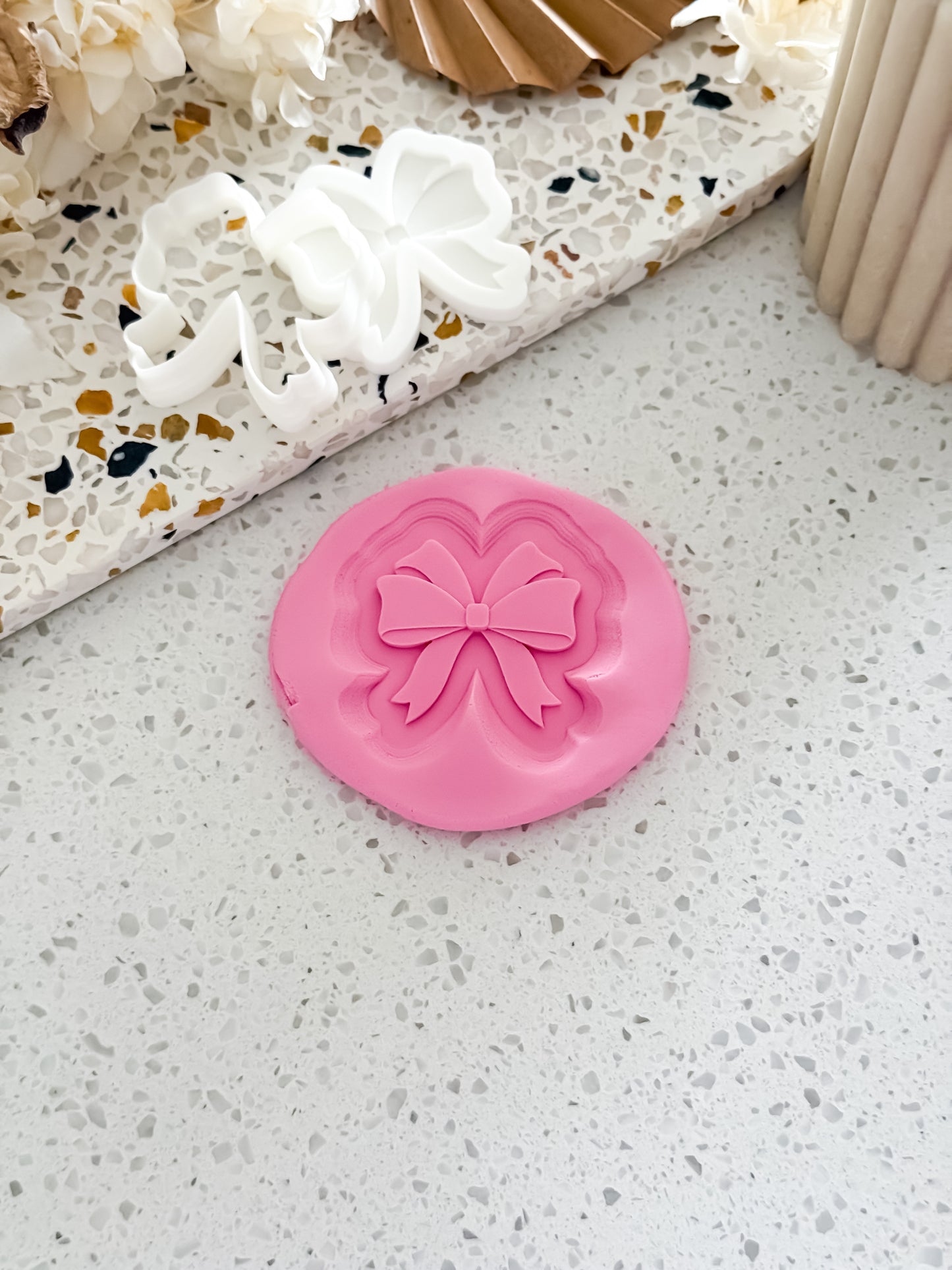 Mini Ribbon Bow Stamp & Cutter - Perfect for Fondant & Sugar Cookies